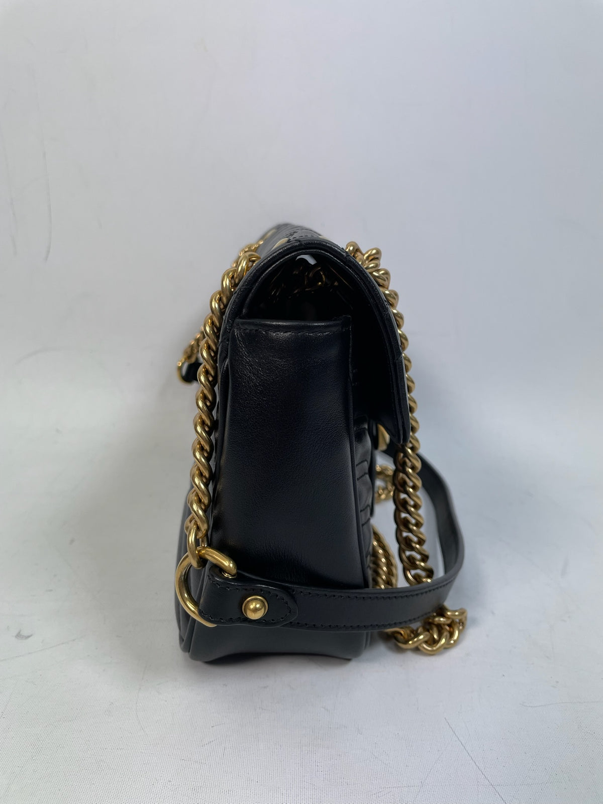 M0707-68 Gucci GG Marmont Shoulder Bag in Black
