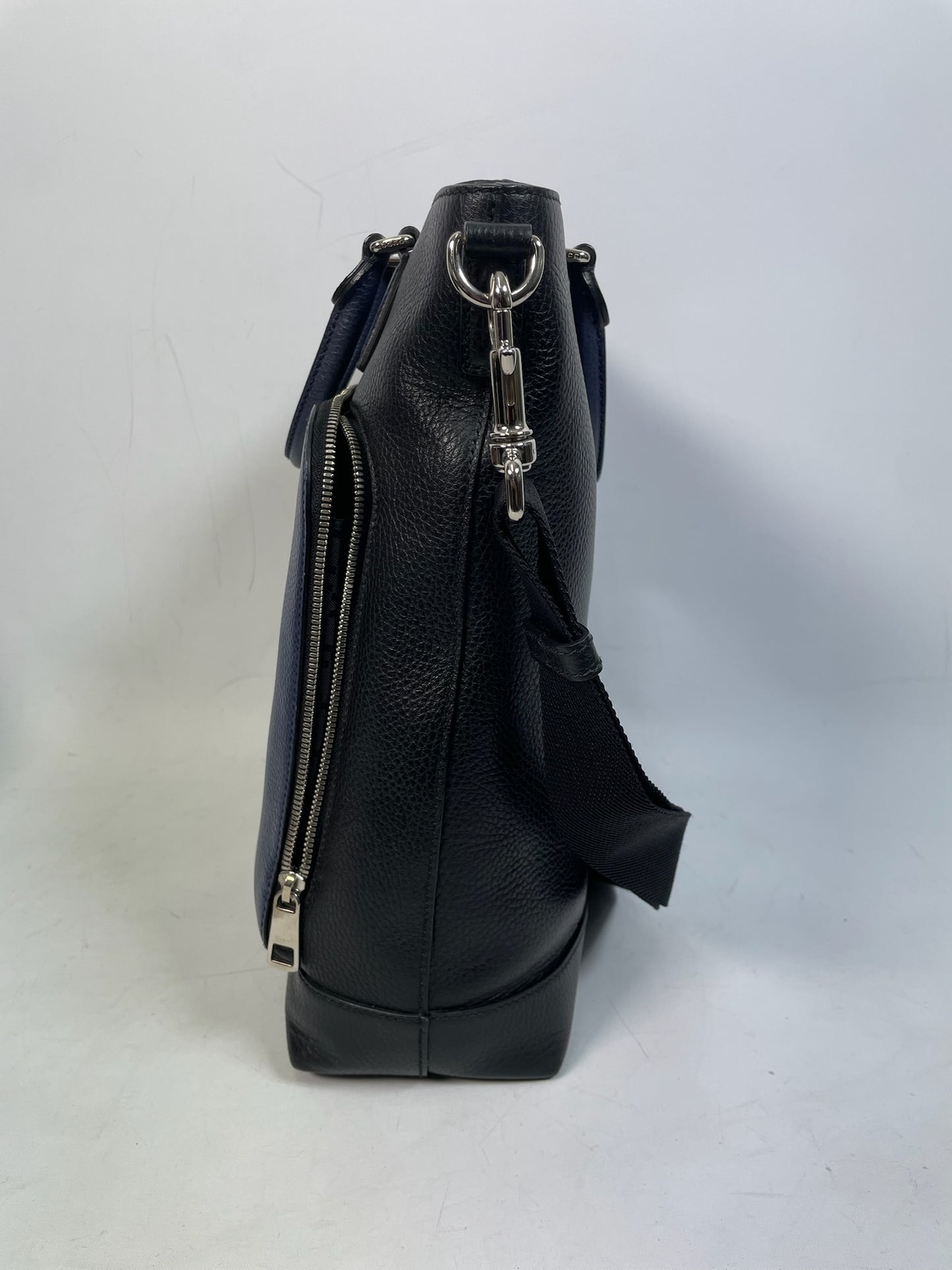 M0707-72 Gucci Leather Satchel Bag in Black & Blue