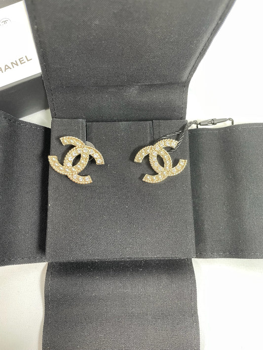 M0707-75 Chanel Crystal CC Logo Earrings