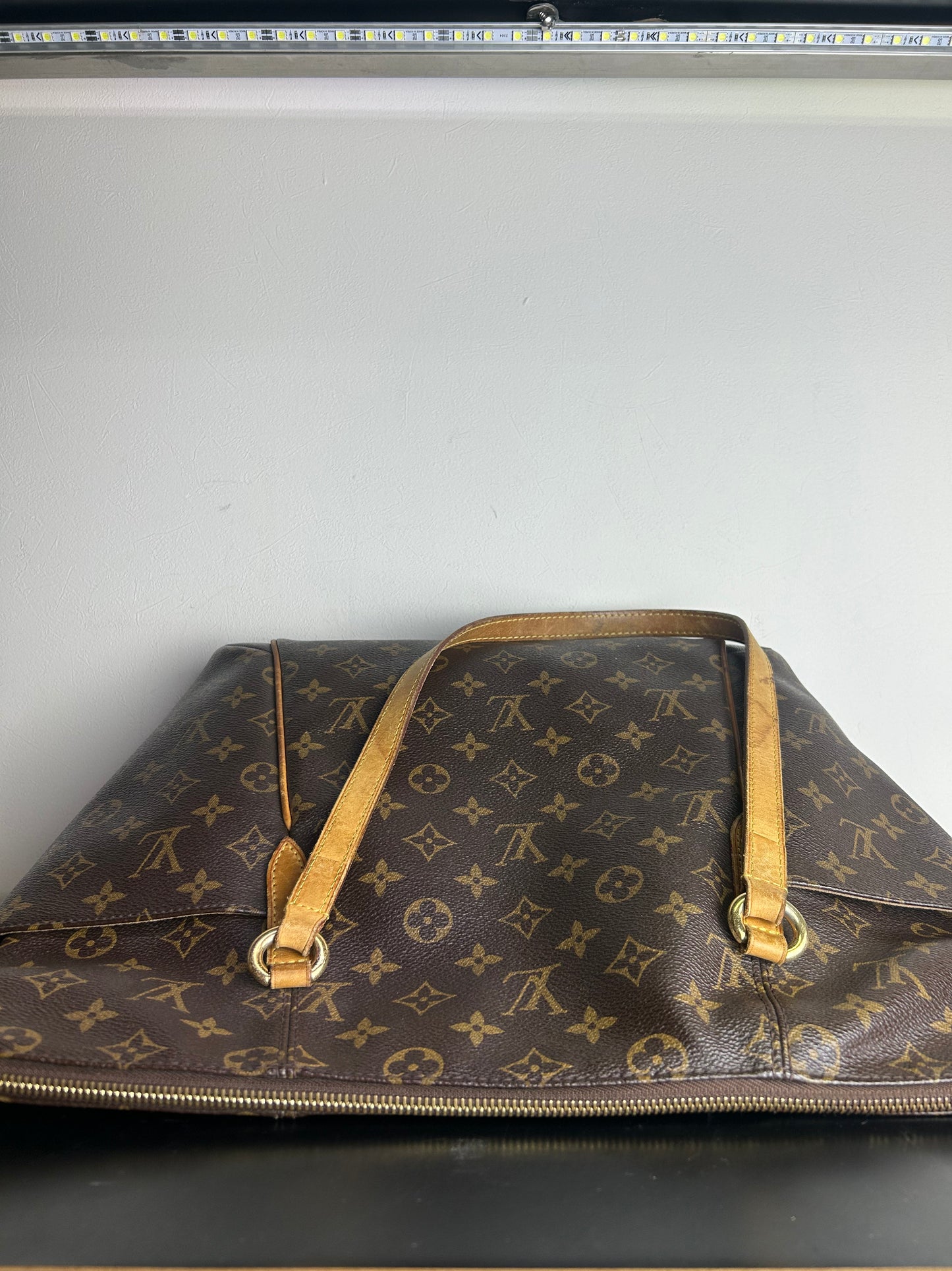 Louis Vuitton Monogram Totally PM