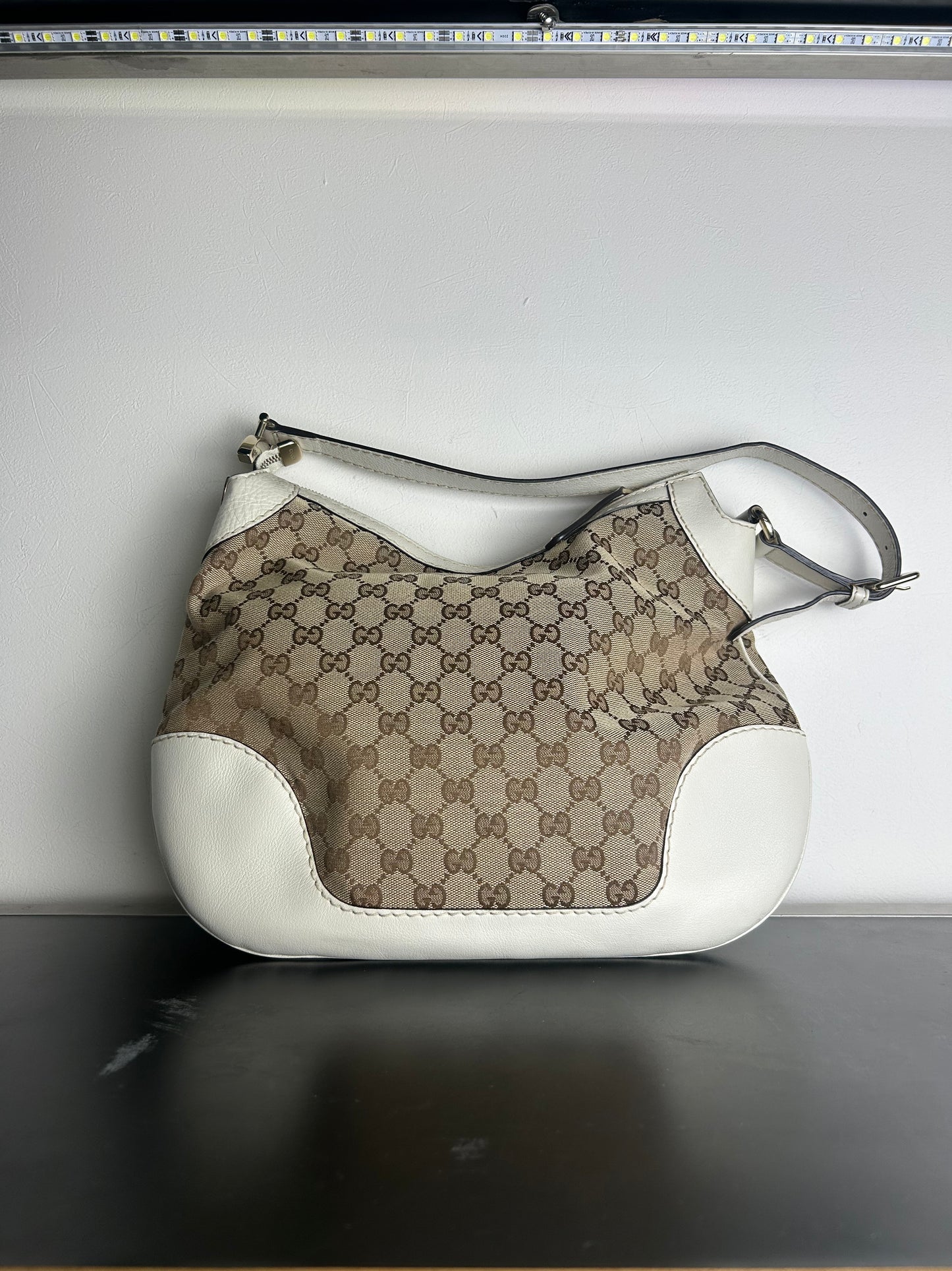 Gucci GG Canvas Pelham Hobo