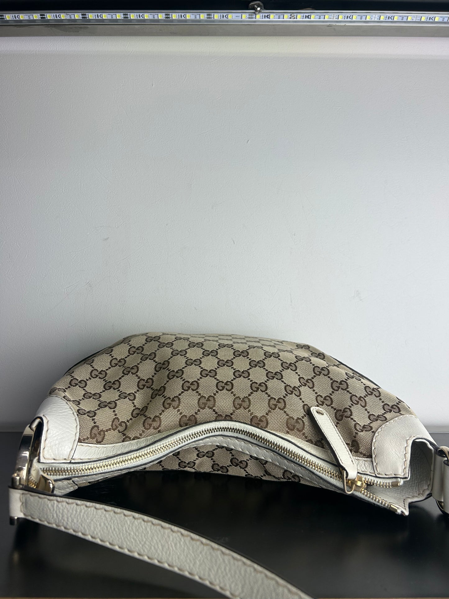 Gucci GG Canvas Pelham Hobo