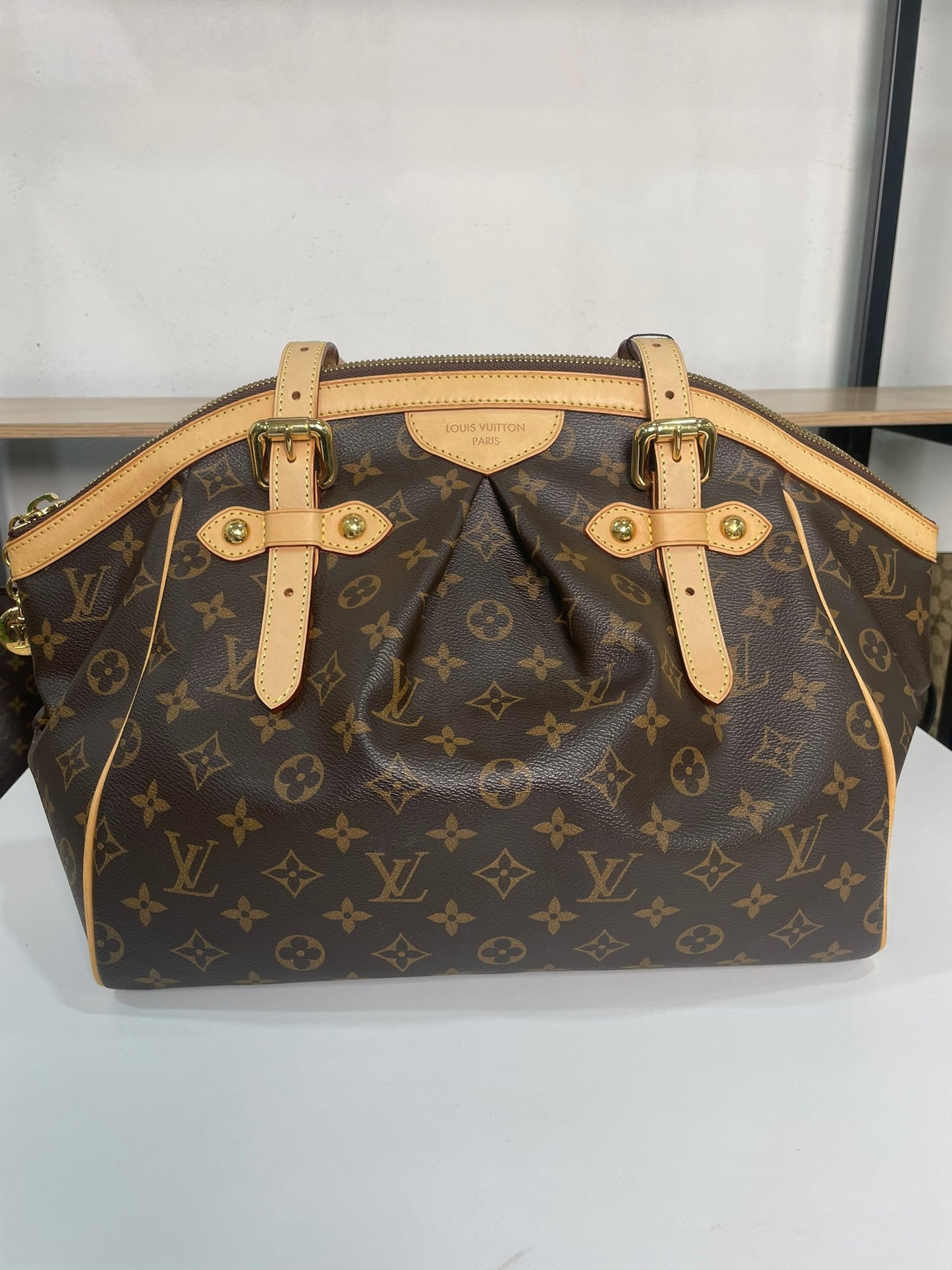 M0707-78 Louis Vuitton Tivoli GM MB0162