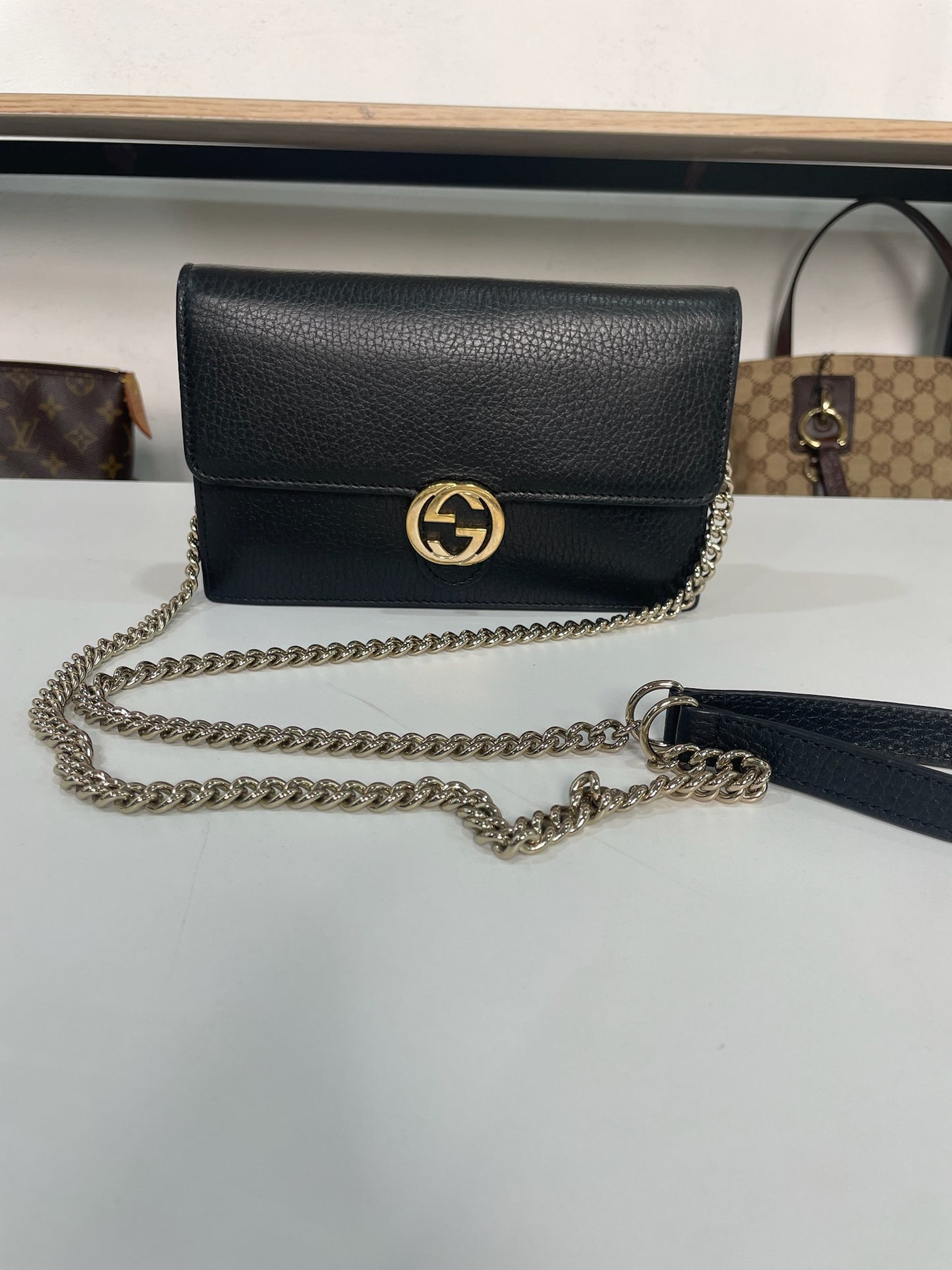 M0707-84 Gucci Interlocking Chain Wallet
