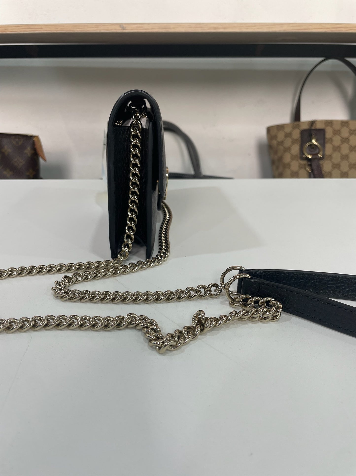 M0707-84 Gucci Interlocking Chain Wallet