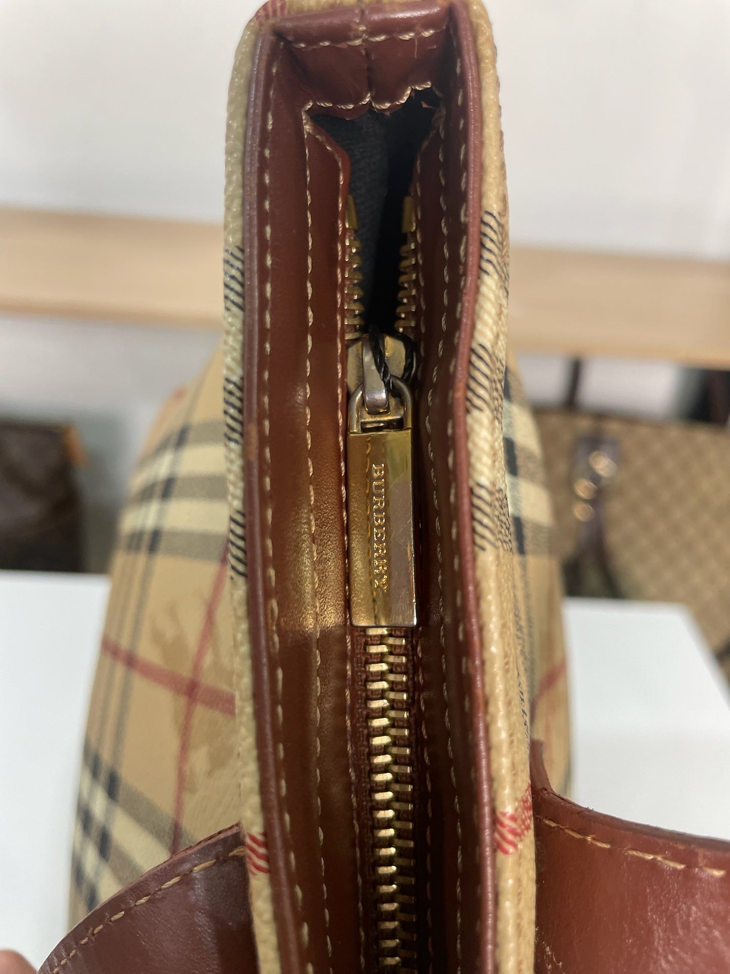 M0707-85 Burberry Haymarket Check Coated Canvas Tote Bag