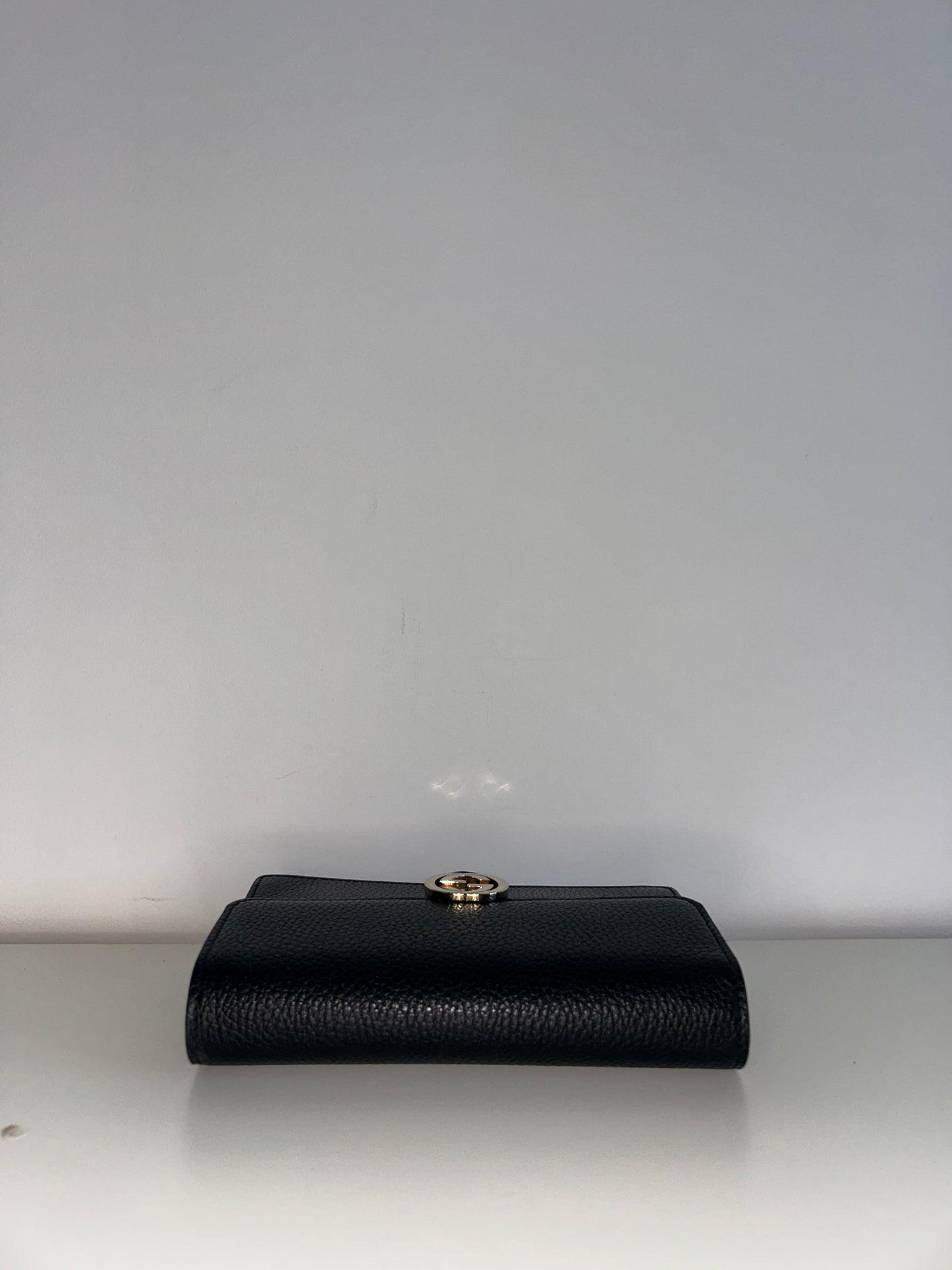 Gucci Interlocking G Wallet on Chain