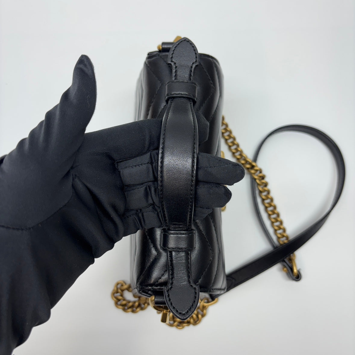 Gucci Black Leather GG Marmont Mini Top Handle Bag 547260 (B072100728P)