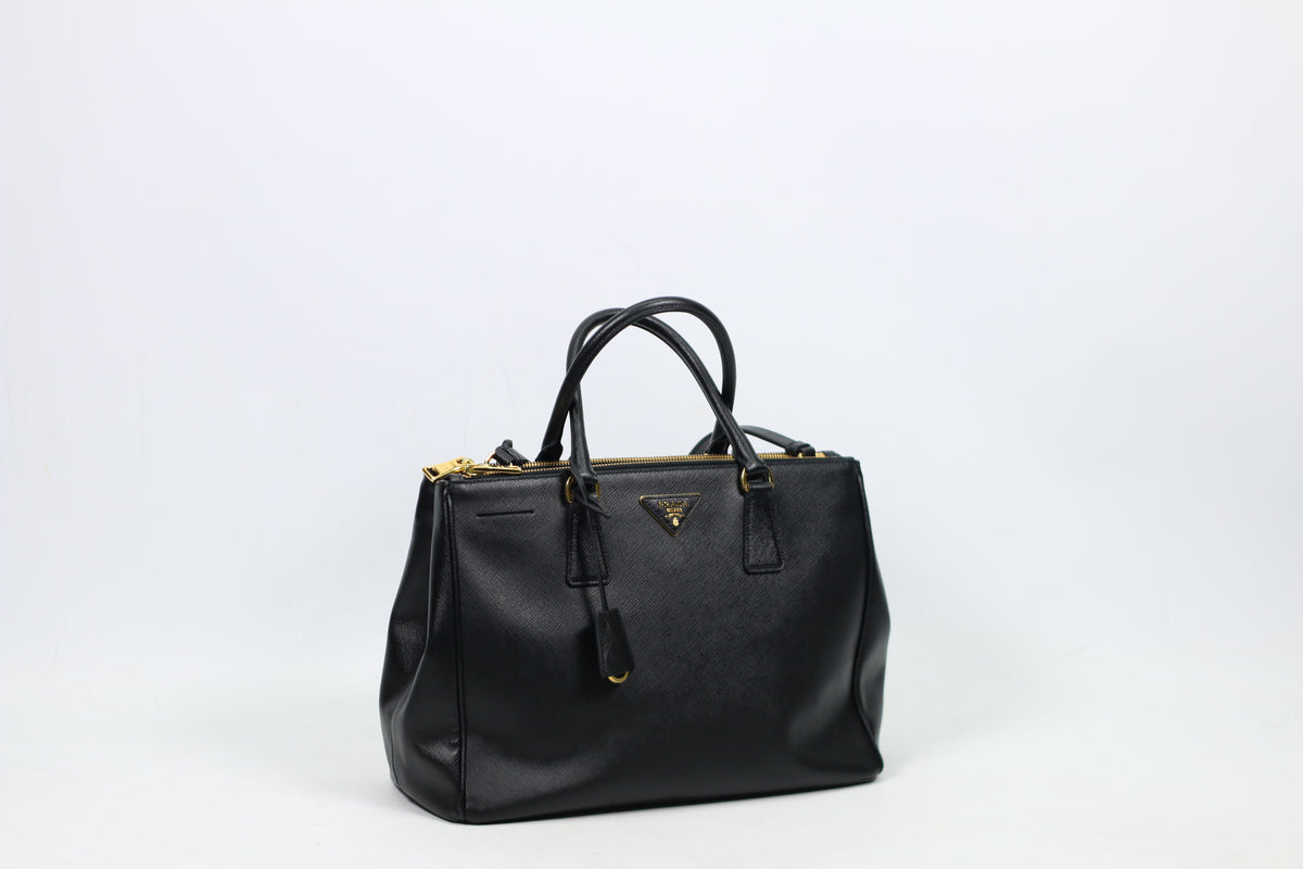 Prada Black Leather Saffiano Lux ONE Shoulder Bag BN2274