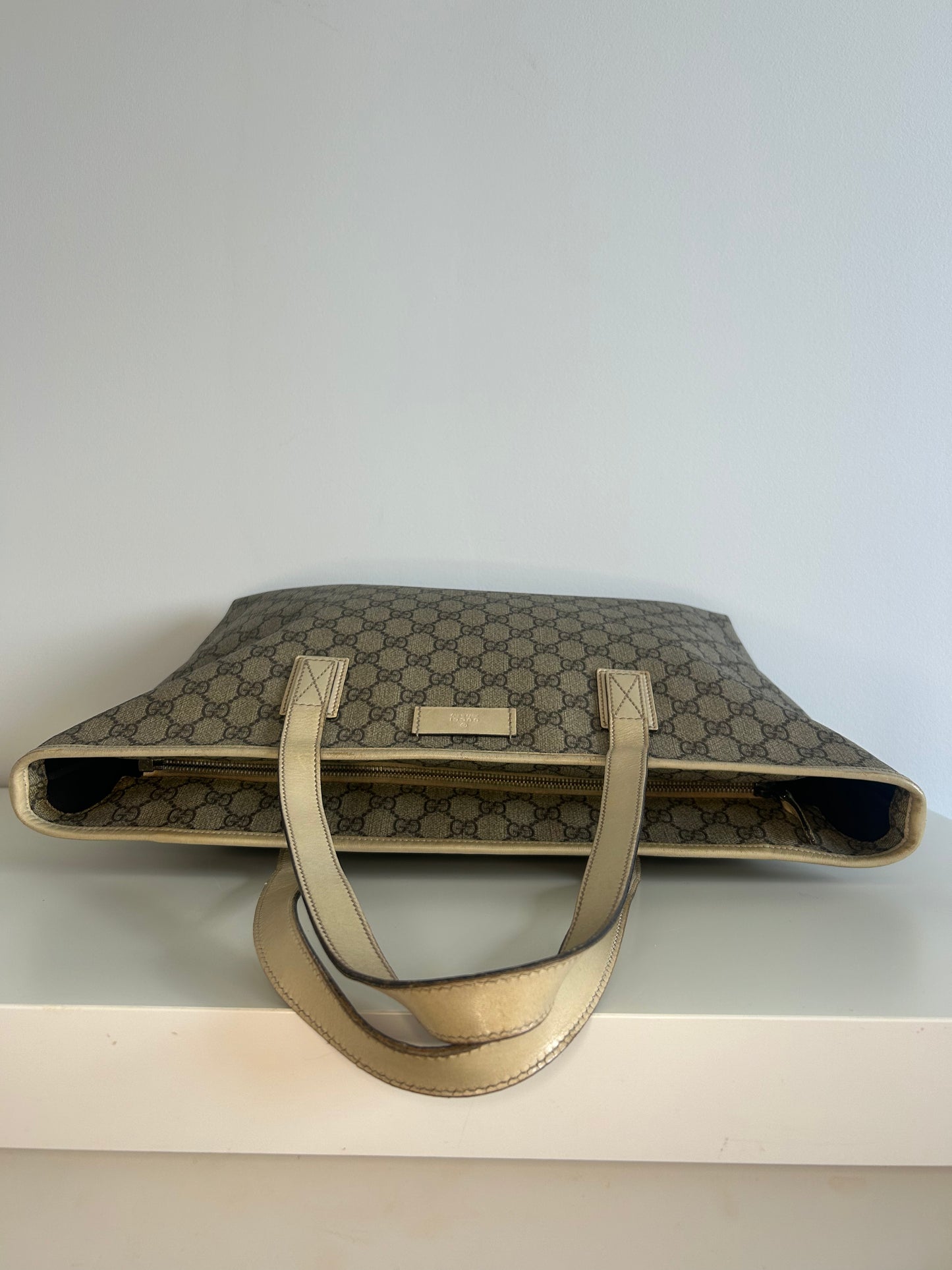 Gucci GG Shopper Shoulder Bag