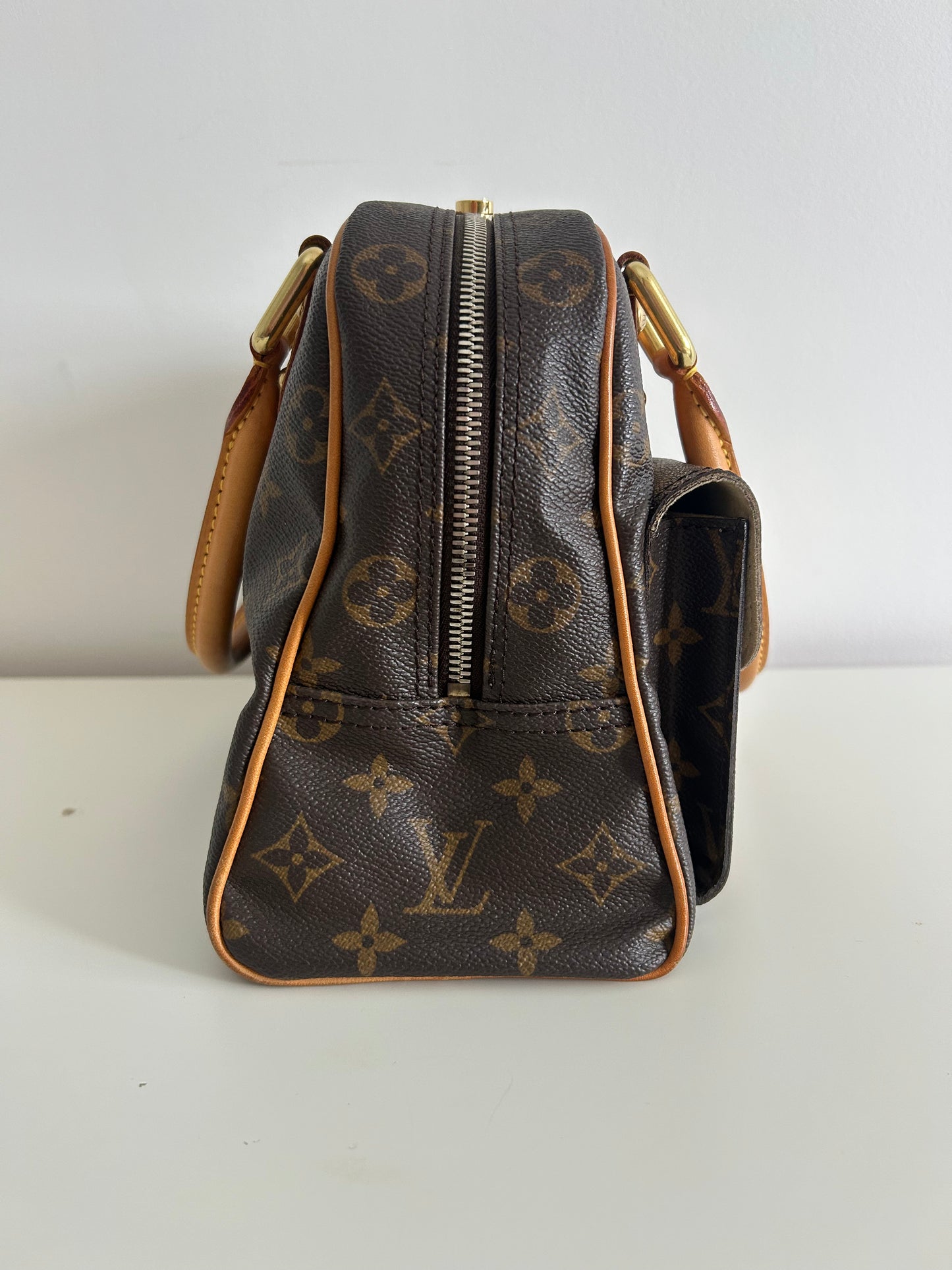 Louis Vuitton Monogram Manhattan PM Handbag