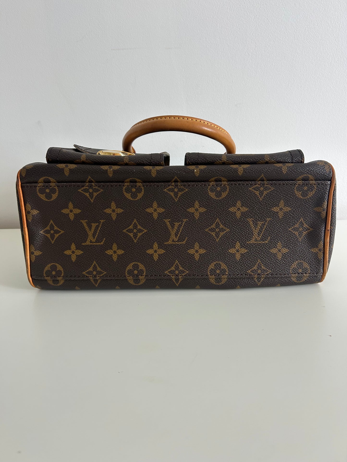 Louis Vuitton Monogram Manhattan PM Handbag