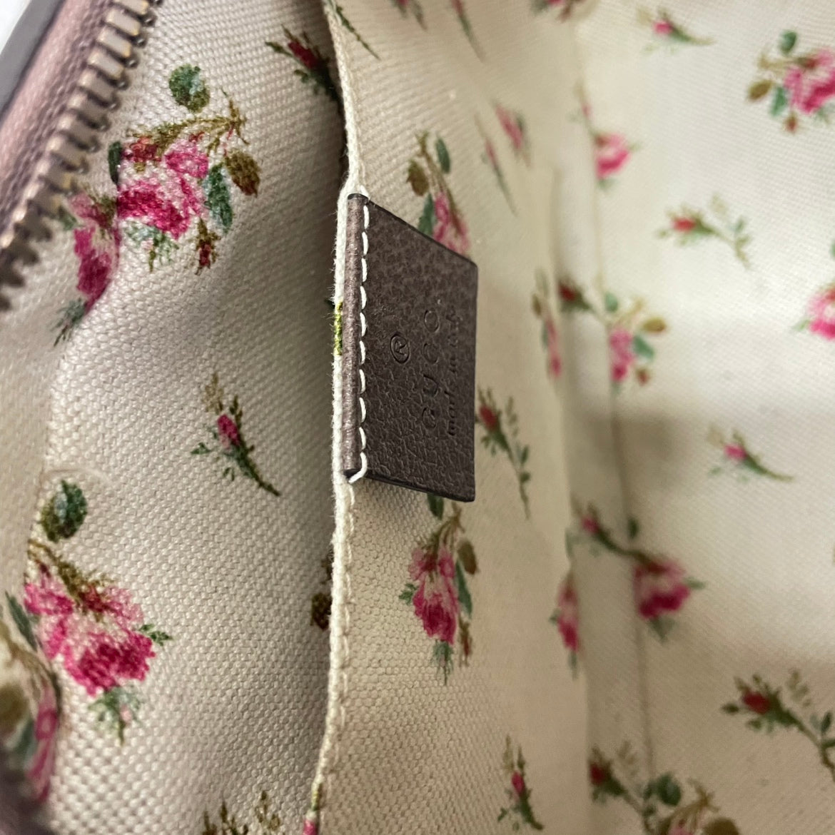 Gucci Brown PVC GG Supreme Canvas Neo Vintage Messenger ONE Crossbody Bag 476466