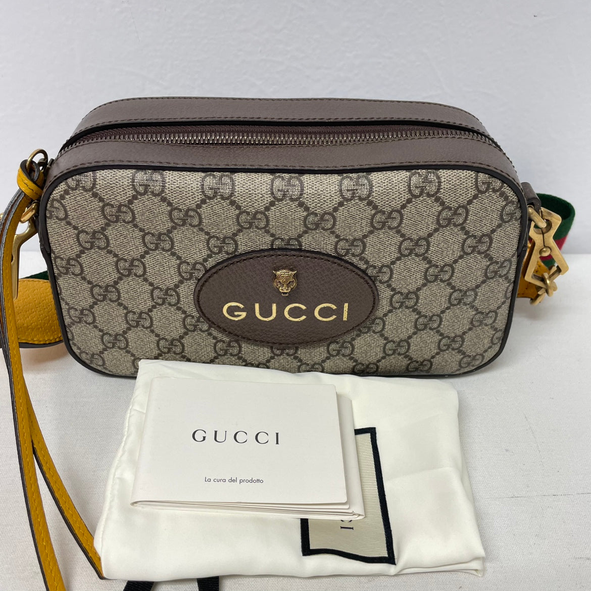 Gucci Brown PVC GG Supreme Canvas Neo Vintage Messenger ONE Crossbody Bag 476466