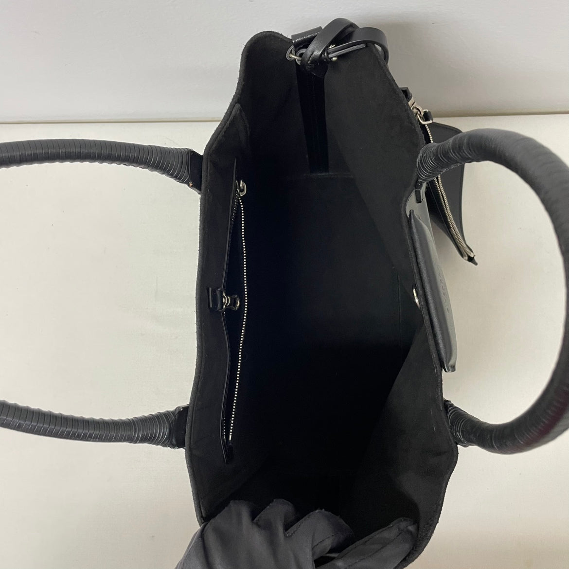 Givenchy Black Leather Antigona Woven Strap Medium Tote Bag 3CC0136