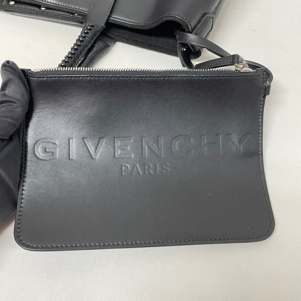 Givenchy Black Leather Antigona Woven Strap Medium Tote Bag 3CC0136