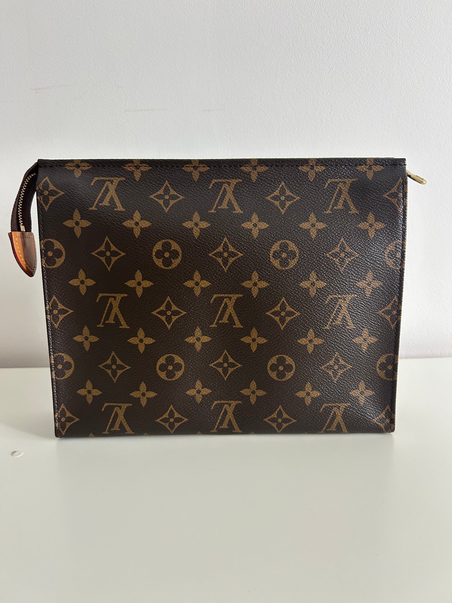 Louis Vuitton Monogram Poche Toilette 26