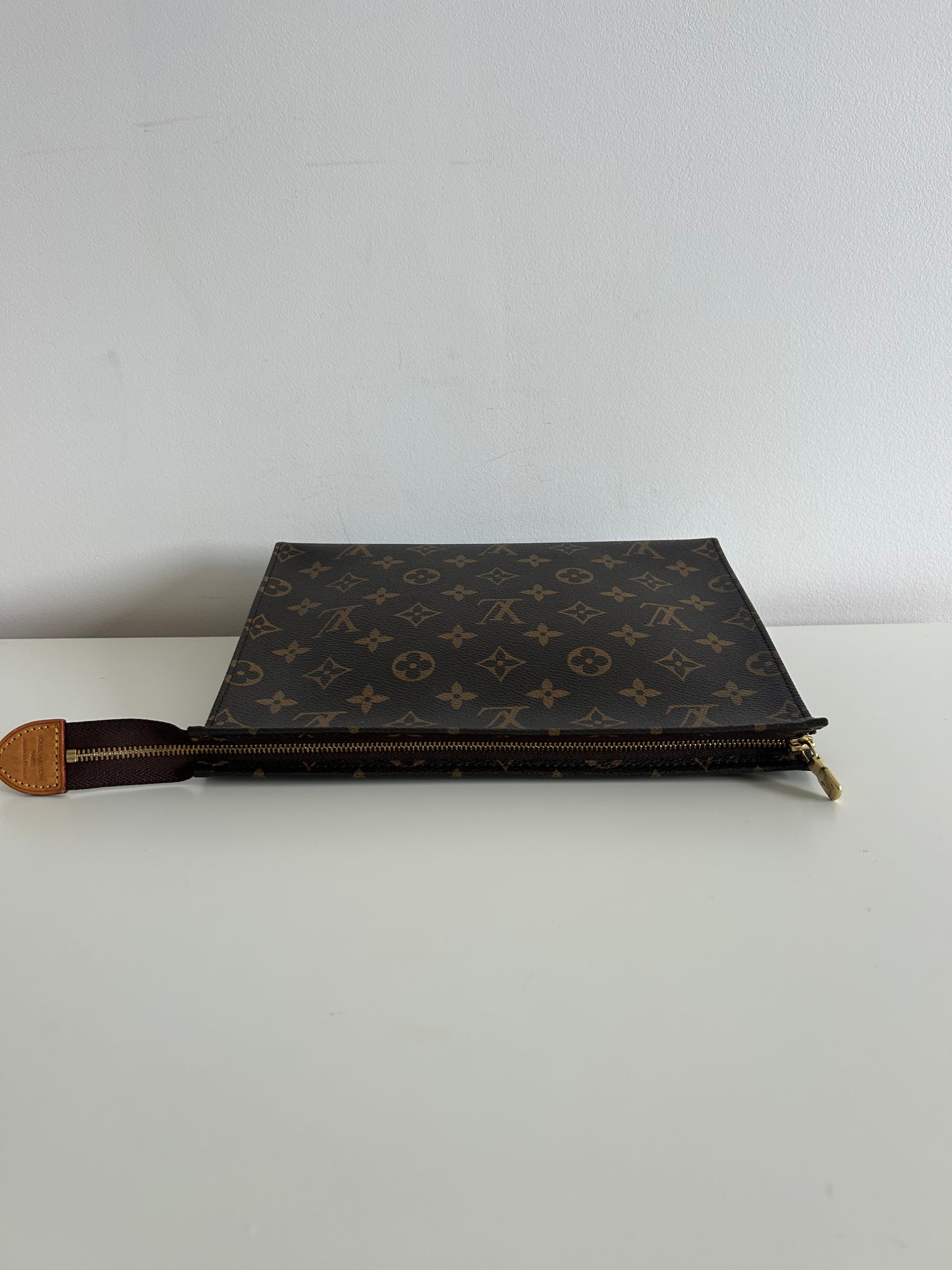 Louis Vuitton Monogram Poche Toilette 26