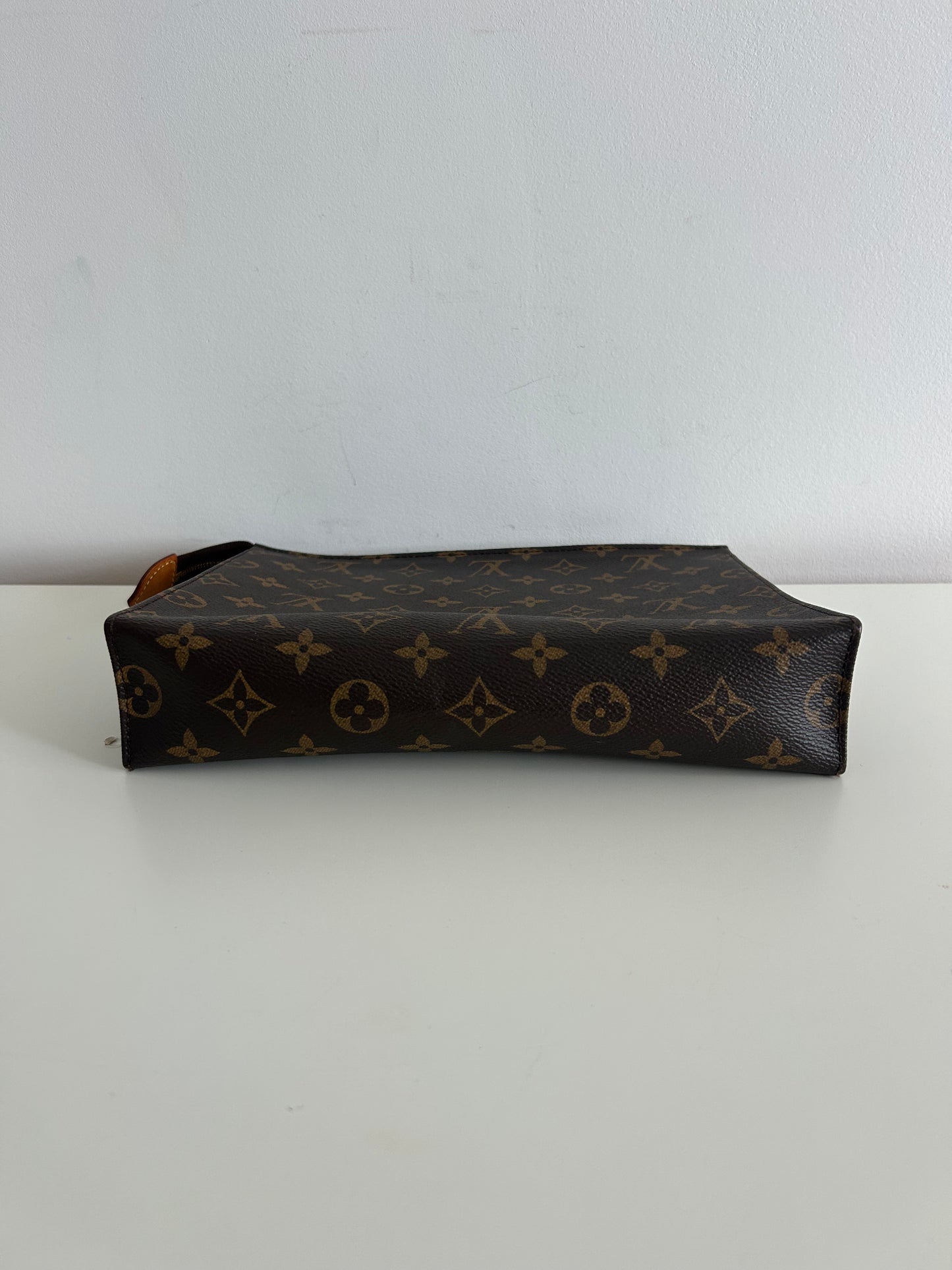 Louis Vuitton Monogram Poche Toilette 26