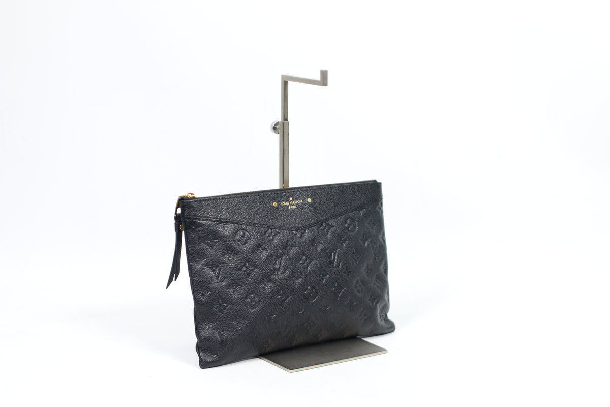 Louis Vuitton Black Leather Monogram Empreinte Daily Pouch ONE Clutch M62937