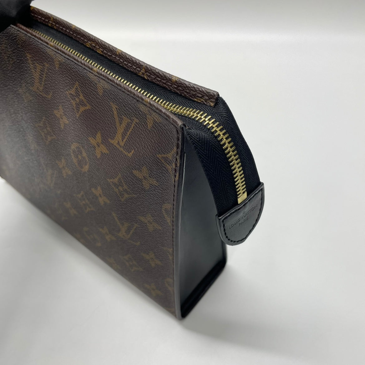 Louis Vuitton Black PVC Monogram Canvas Pochette Toilette NM Clutch M46037 (V1230315H)