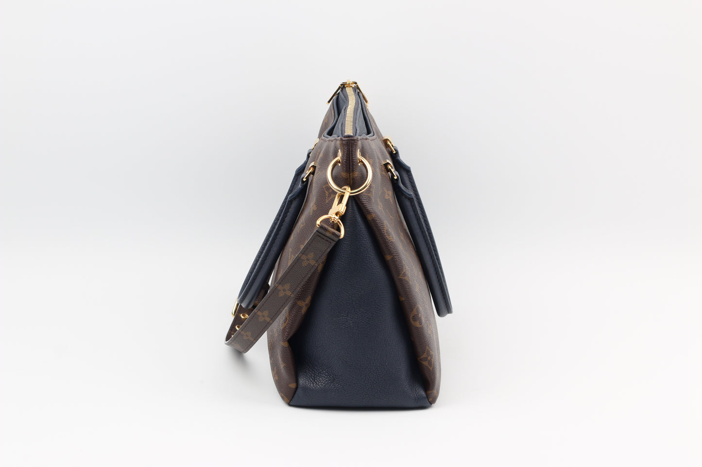 Louis Vuitton Full Marine PVC Monogram Canvas Palace MM Shoulder Bag M44042 (V1288224PC)