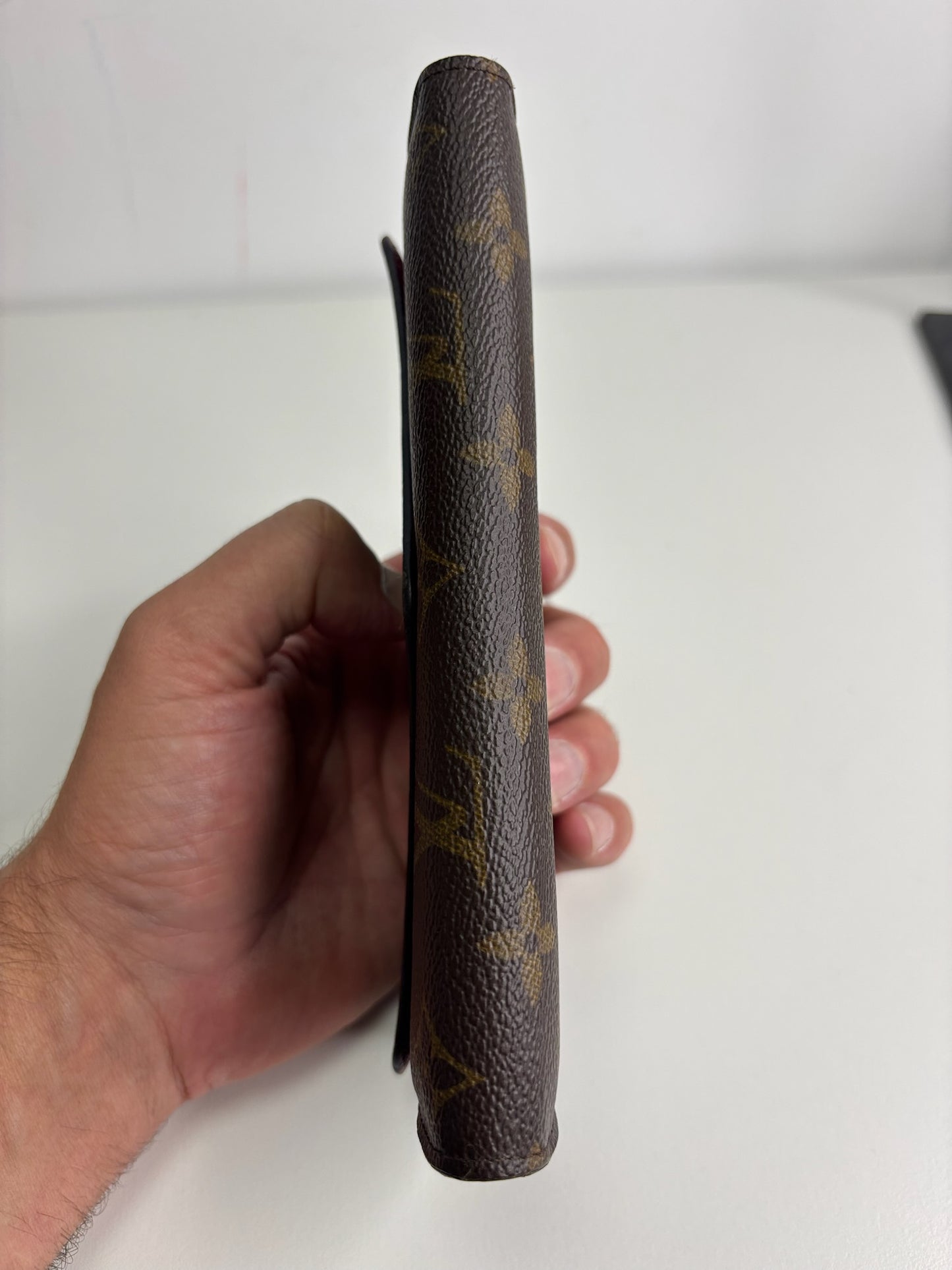 Louis Vuitton Sarah Wallet (JPD04-63)