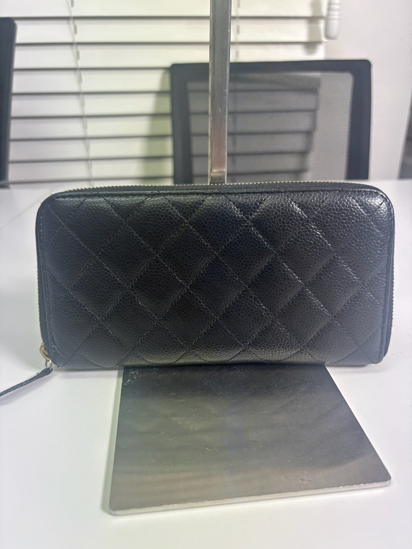 Chanel Black Caviar Classic ONE Long Wallet AP0242 (V385428W)