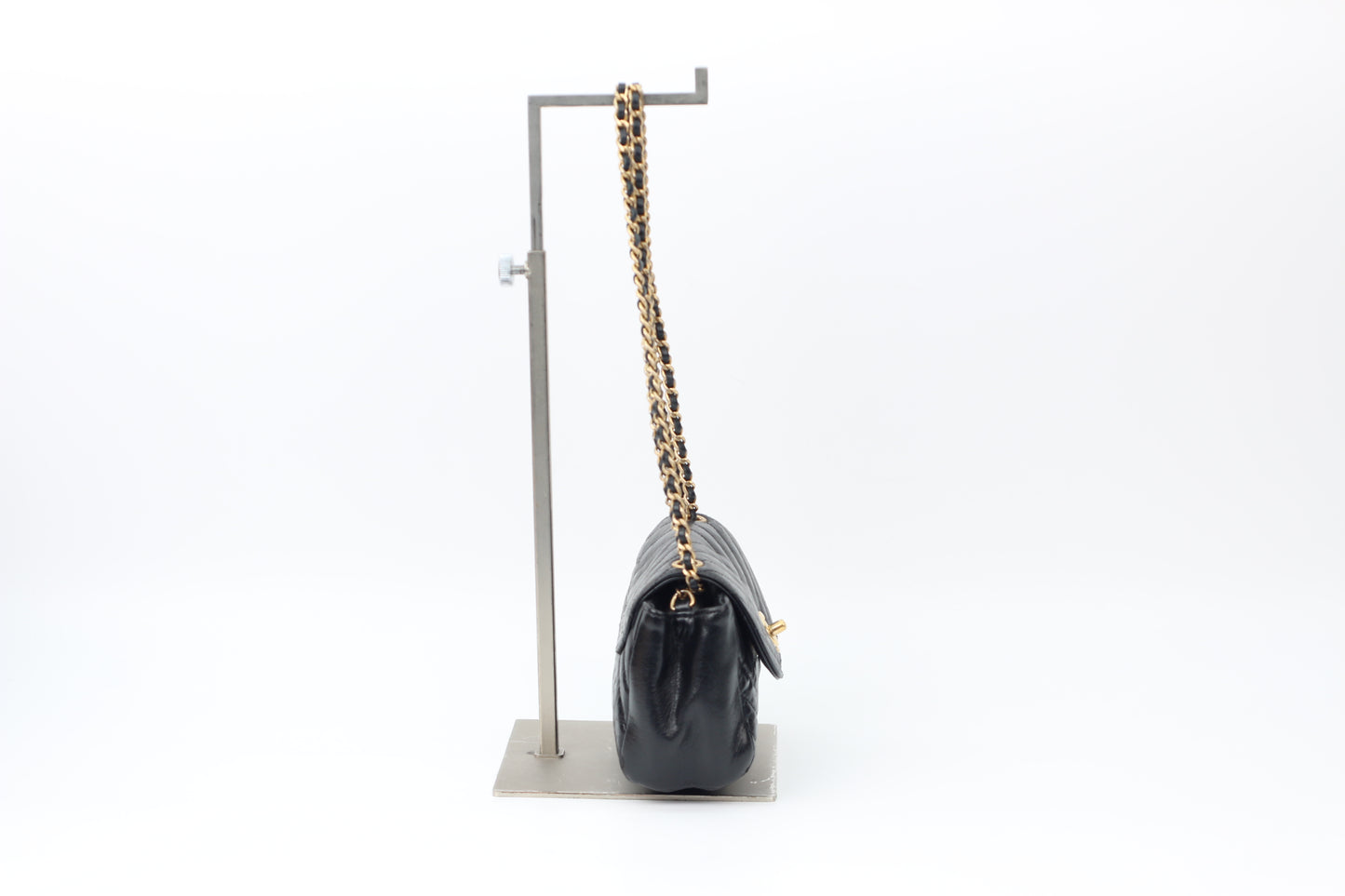 Chanel Black Leather Chevron Hampton Gold Hardware Flap Mini Shoulder Bag (V38165107HL)