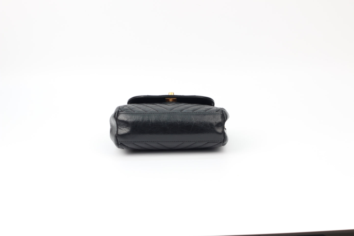 Chanel Black Leather Chevron Hampton Gold Hardware Flap Mini Shoulder Bag (V38165107HL)