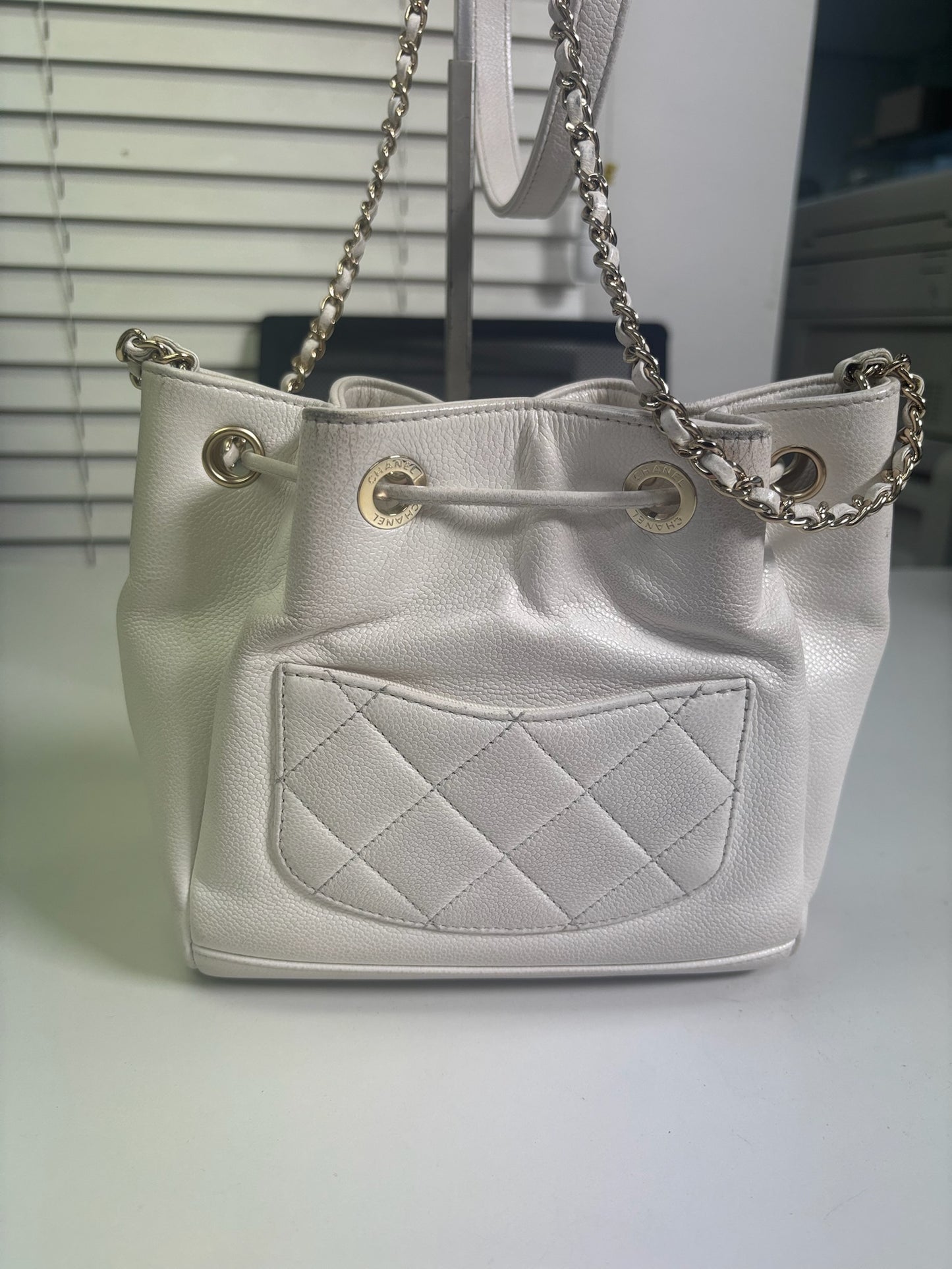 Chanel White Caviar Business Affinity Bucket Mini Crossbody Bag AP2913 (K38308820W)