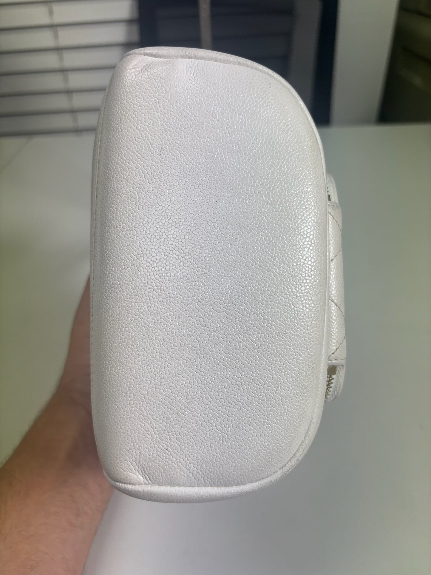 Chanel White Caviar Business Affinity Bucket Mini Crossbody Bag AP2913 (K38308820W)
