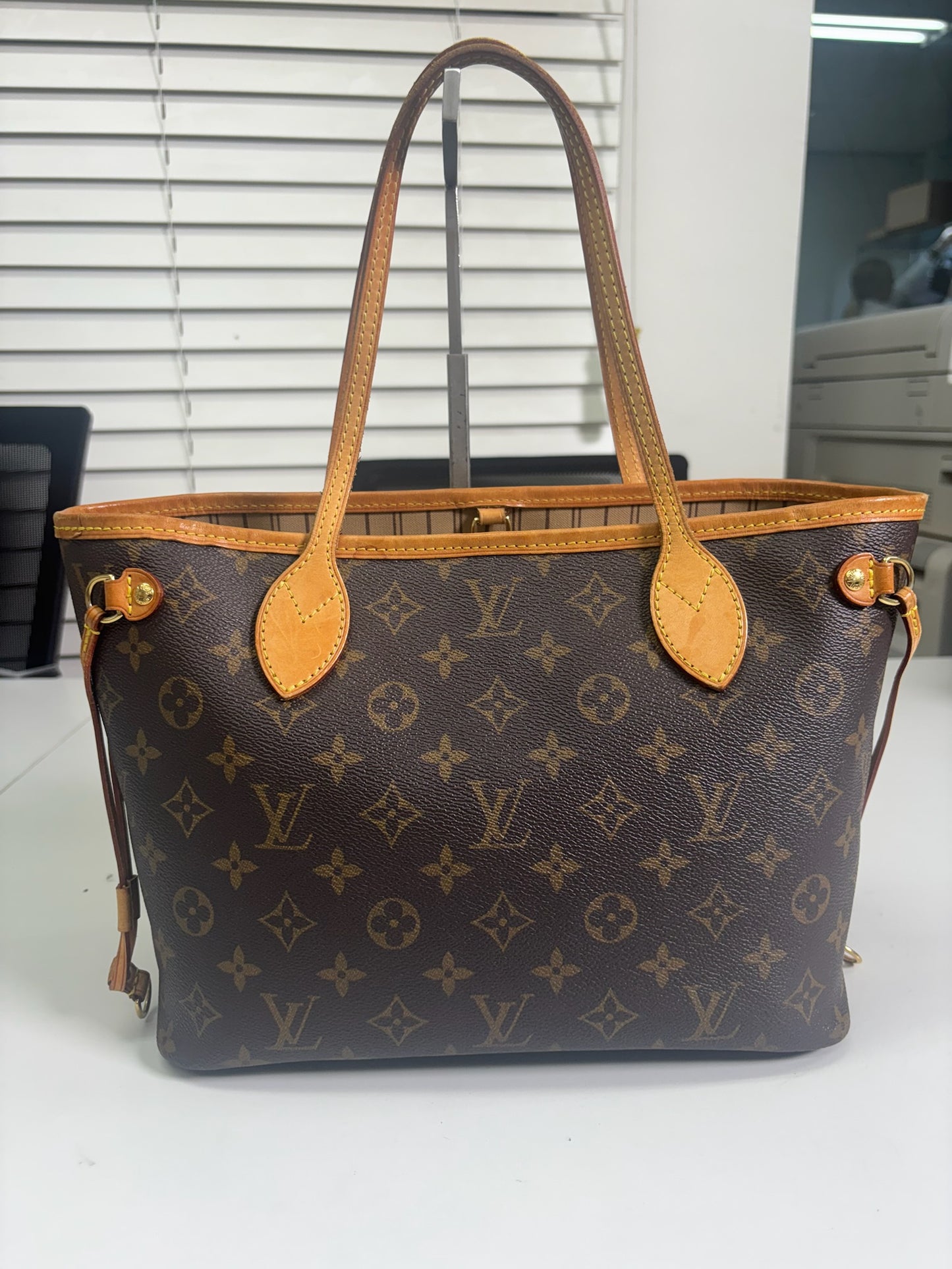 Louis Vuitton Monogram Neverfull PM M40155 (B012100710M)