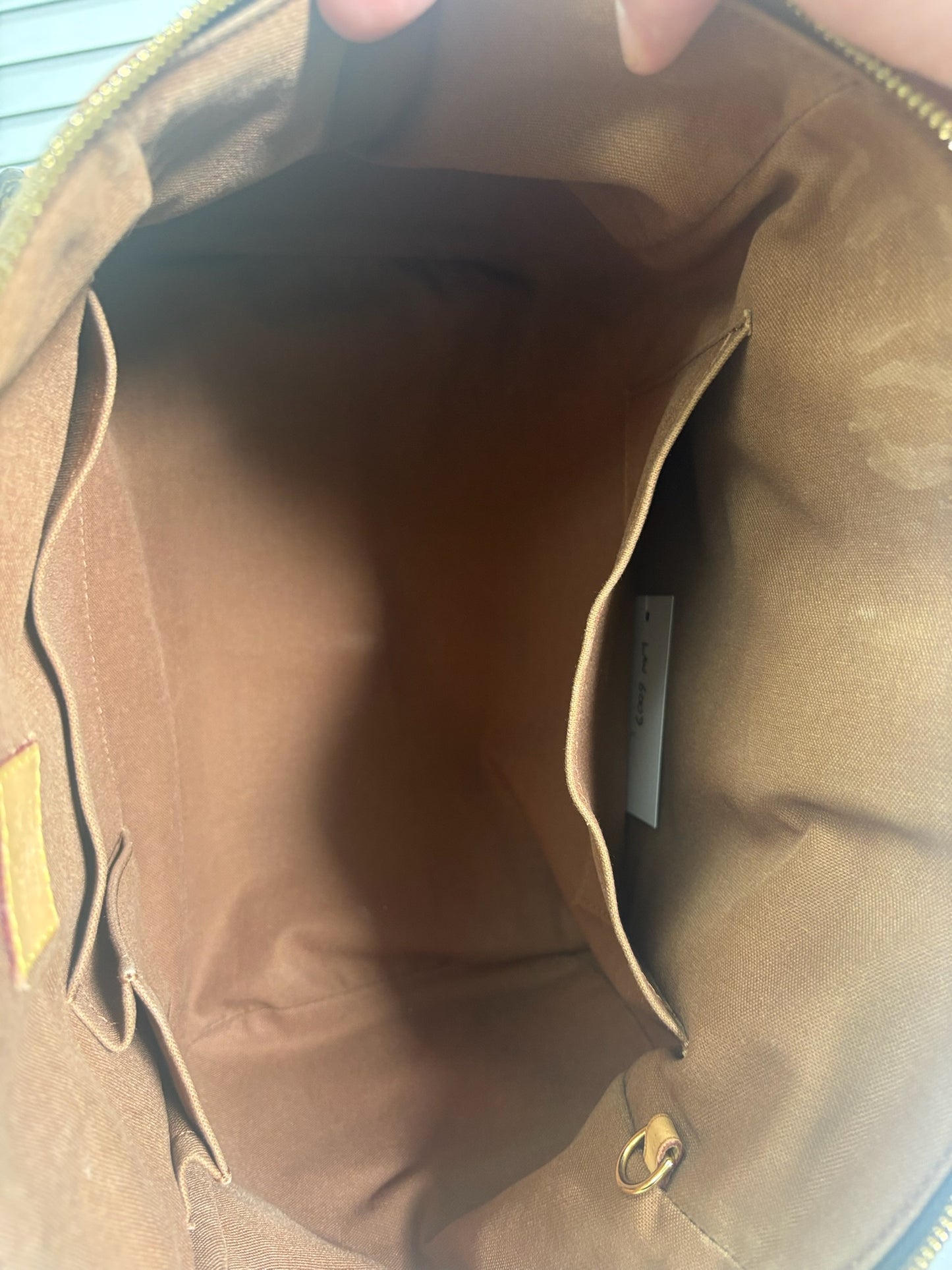 Louis Vuitton Monogram Tivoli GM (B01287425M)