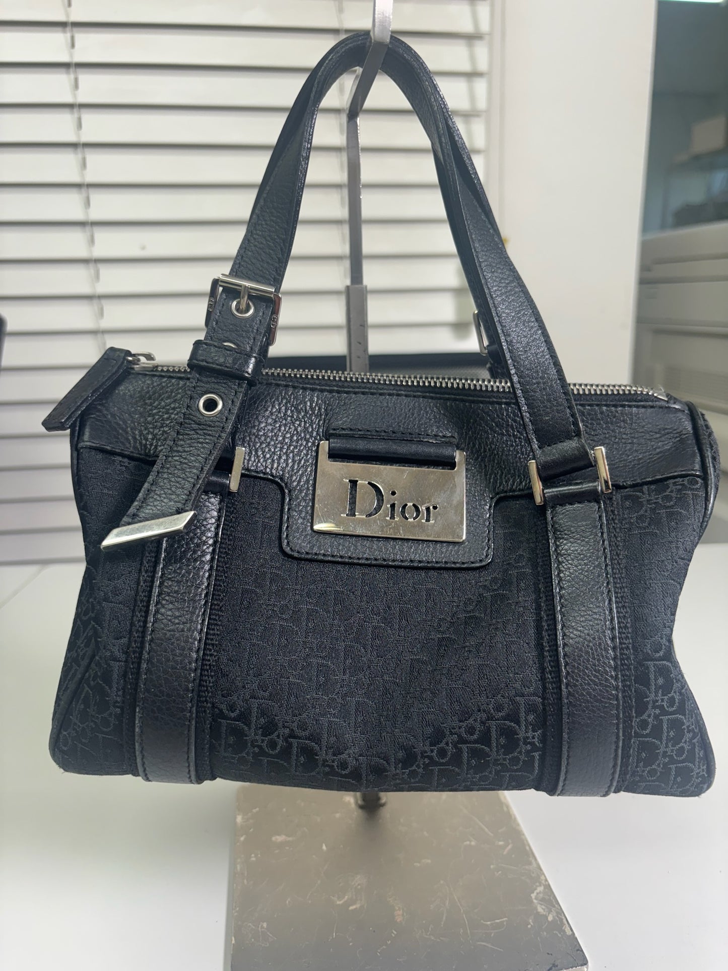 Dior Black Fabric Oblique Diorissimo Boston Small Tote Bag (V527315W)