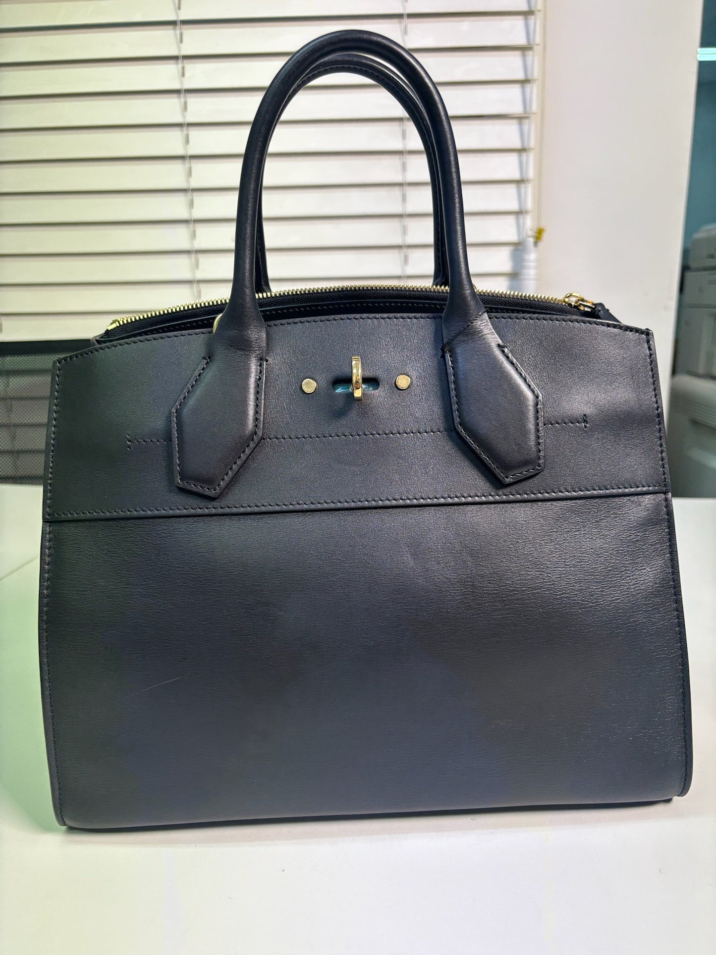 Louis Vuitton City Steamer MM 2-Way M51026 (B012150612S)