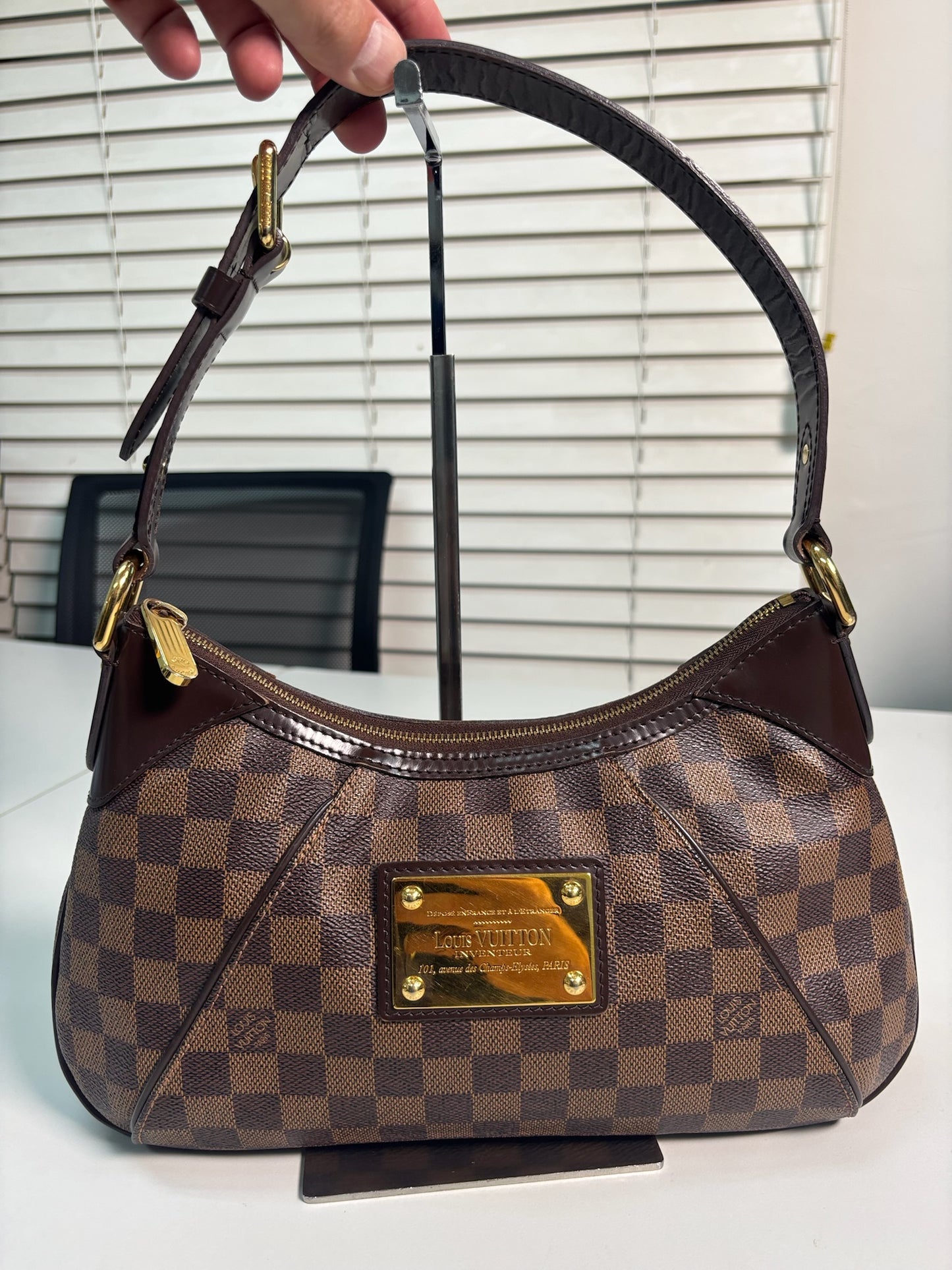 Louis Vuitton Brown PVC Damier Ebene Canvas Thames PM Shoulder Bag N48180 (V01270427P)