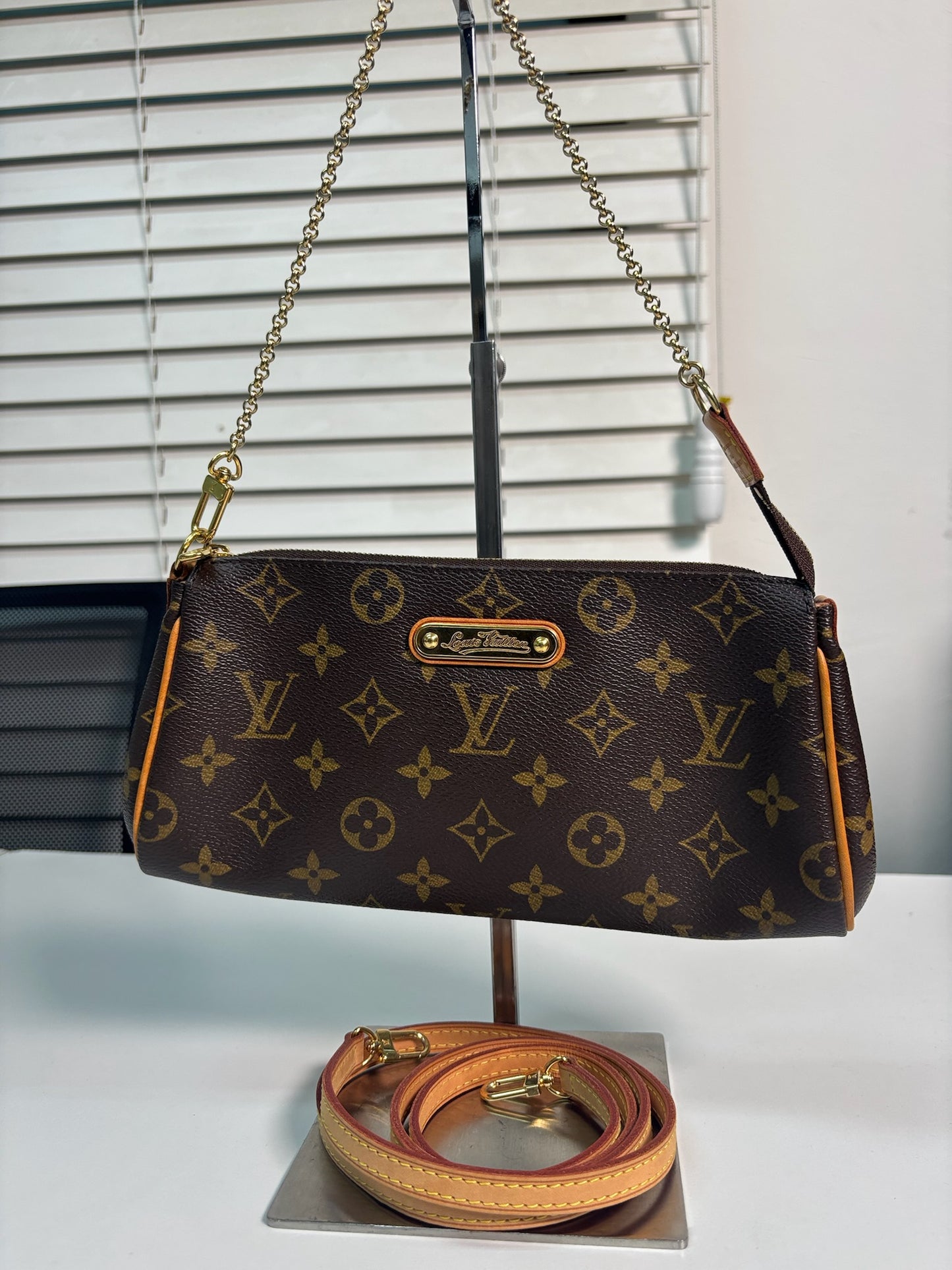 Louis Vuitton Brown PVC Monogram Canvas Eva Clutch One Shoulder Bag M95567 (V1220428W)