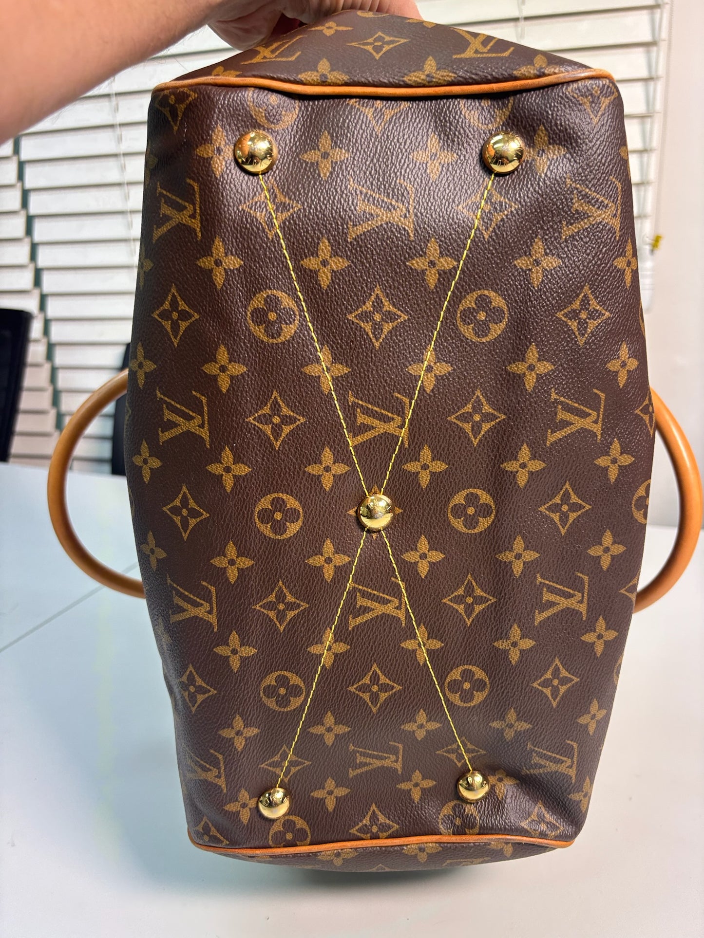 Louis Vuitton Brown PVC Monogram Canvas Tivoli GM Shoulder Bag M40144 (V1240119H)