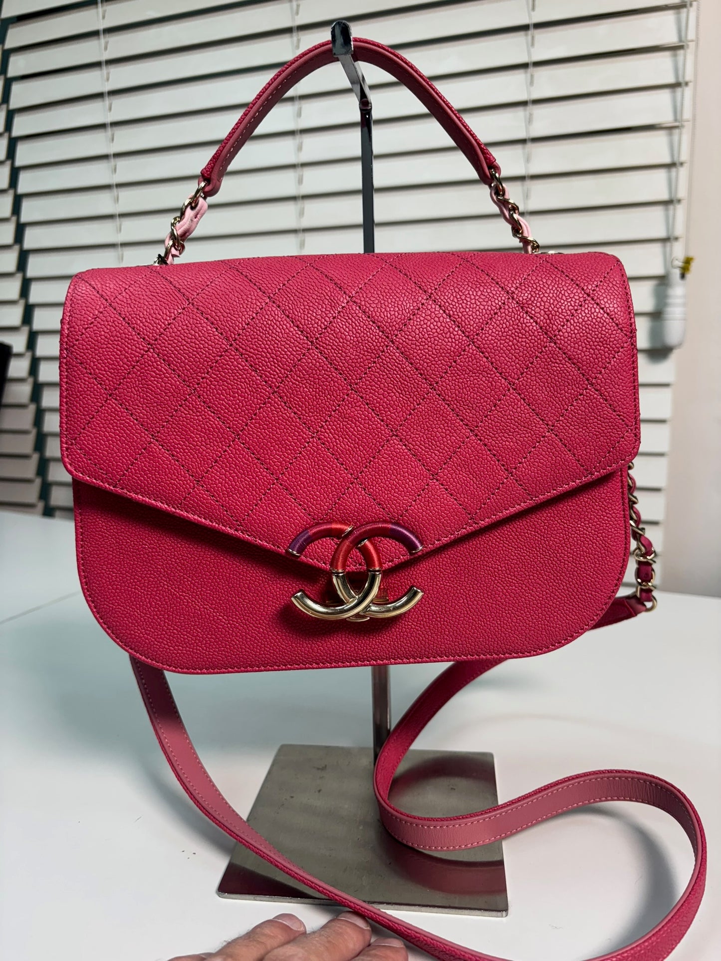 Chanel Caviar Skin CCLogo Season Chain Shoulder Bag A93659 (B038240709S)
