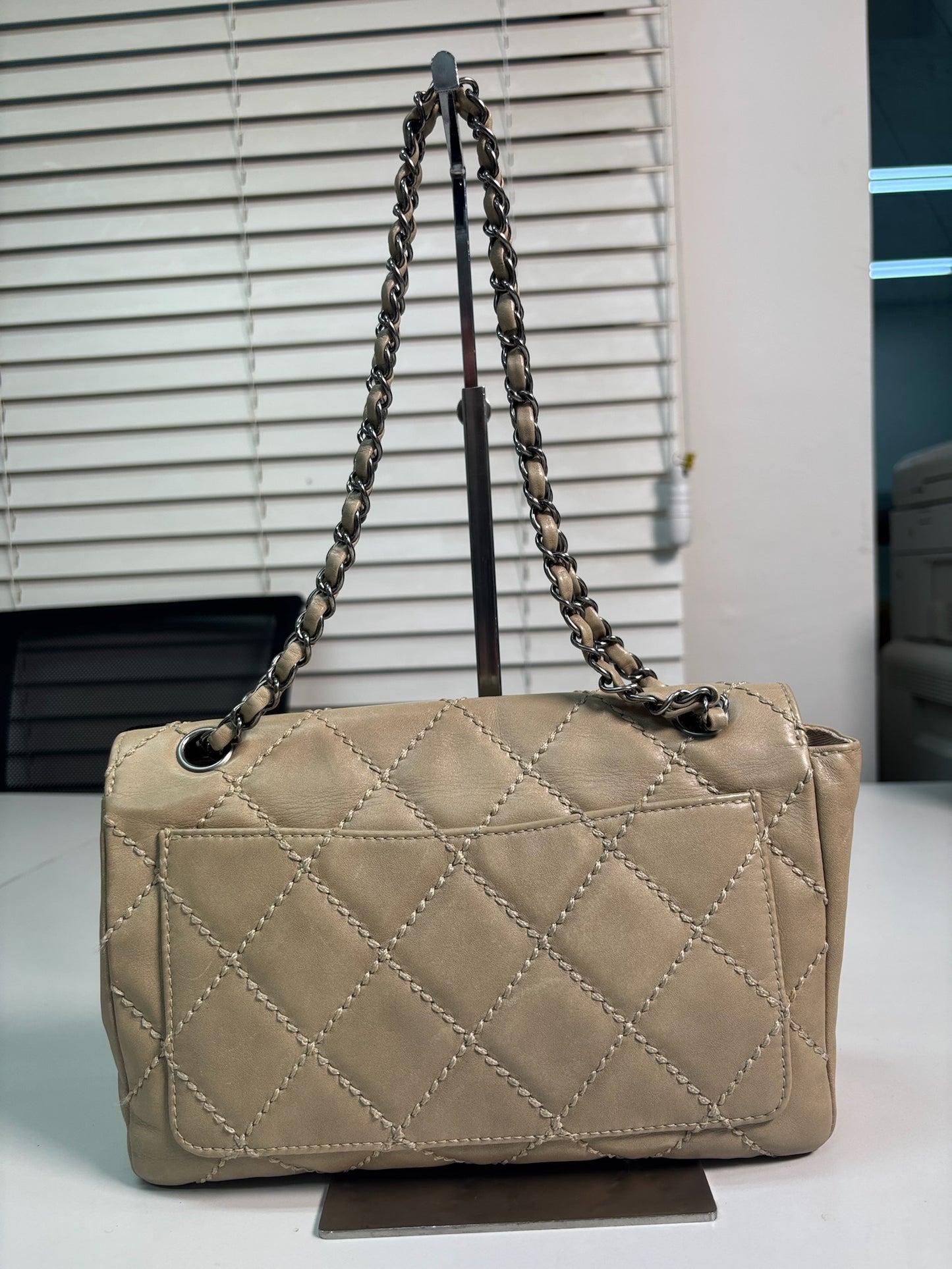 Chanel Wild Stitch Beige Quilted Gold Logo Classic Shoulder Bag (B38130624S)