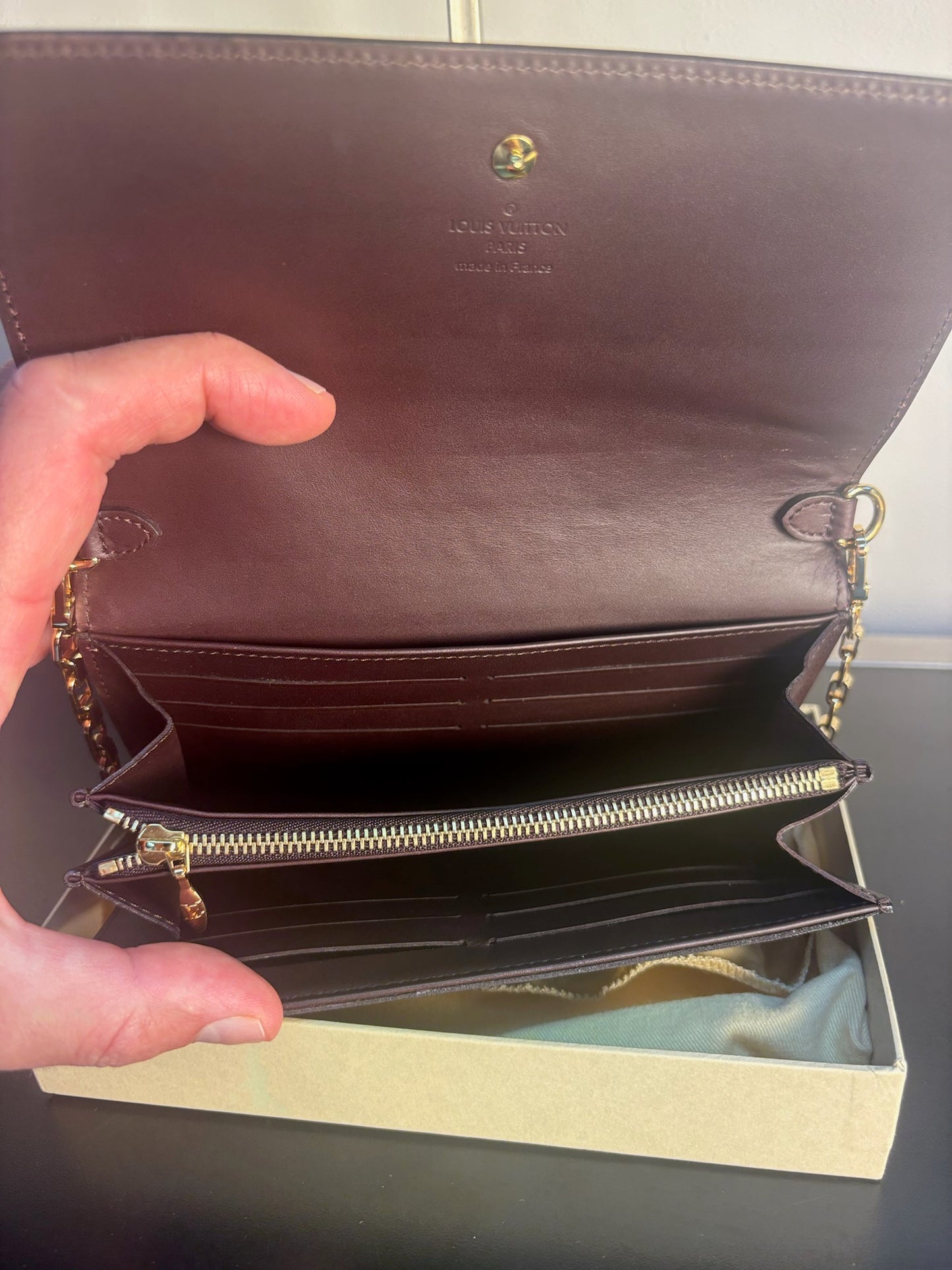 Louis Vuitton Sarah Wallet Vernis Chain Long Wallet M90088 (N1244412M)