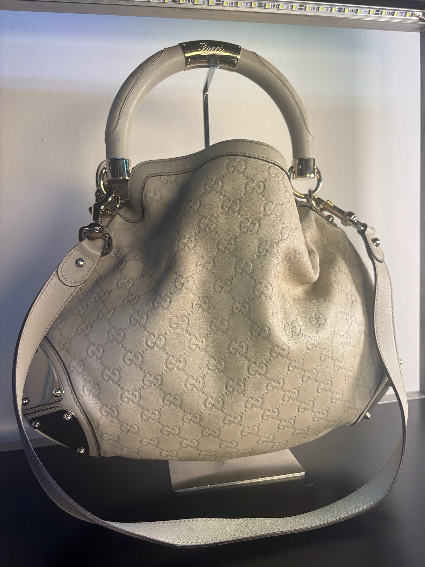 Gucci Beige Leather GG Shima Indy Tassel One Tote Bag 177139 (V7210205W)