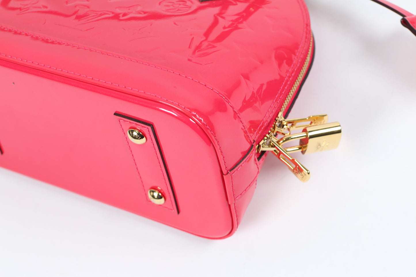 Louis Vuitton Hot Pink Vernis Leather Monogram Alma BB Shoulder Bag M90976 (V1240414)