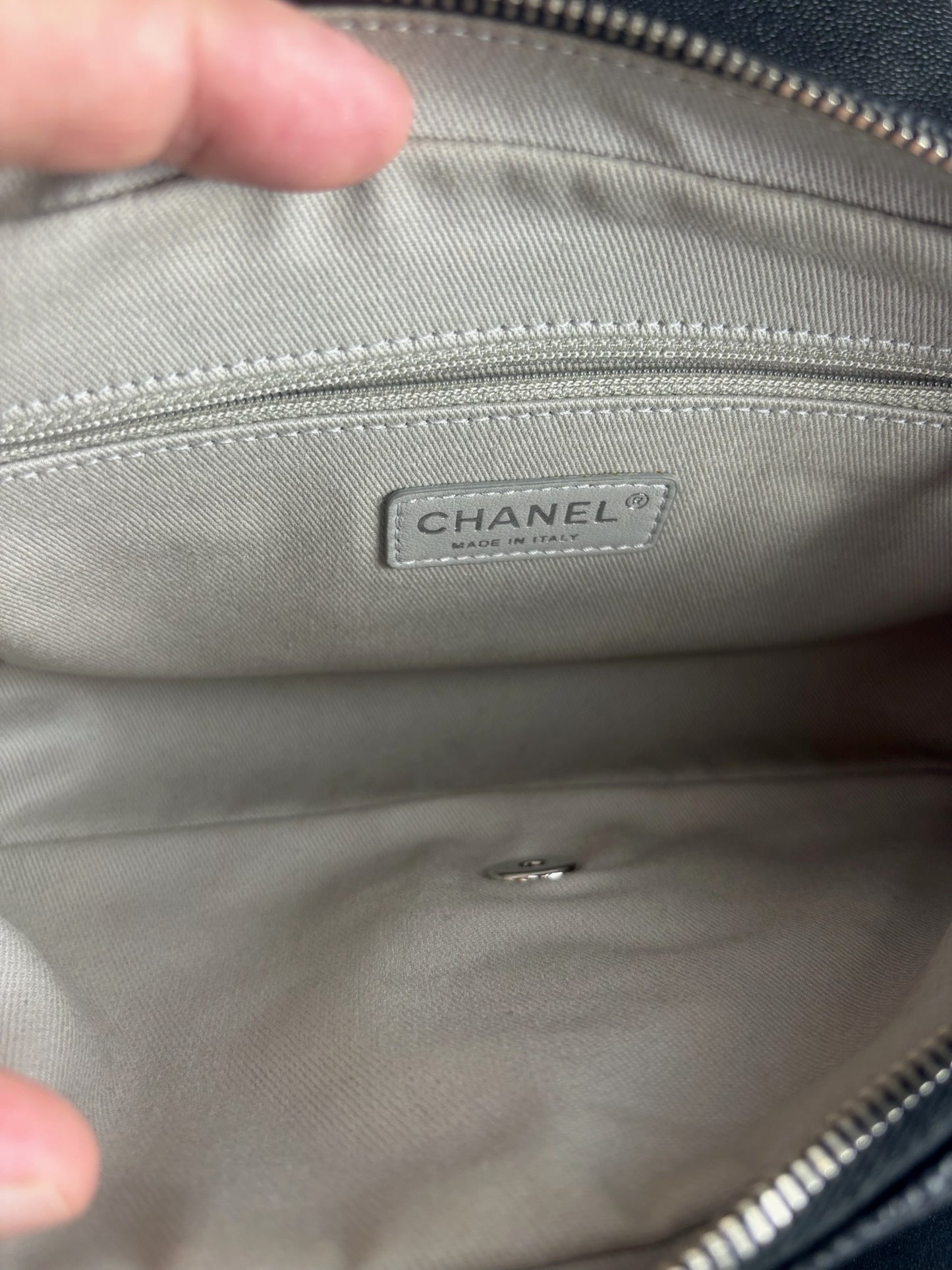 Chanel Classic Handbag in black caviar leather with silver-tone hardware