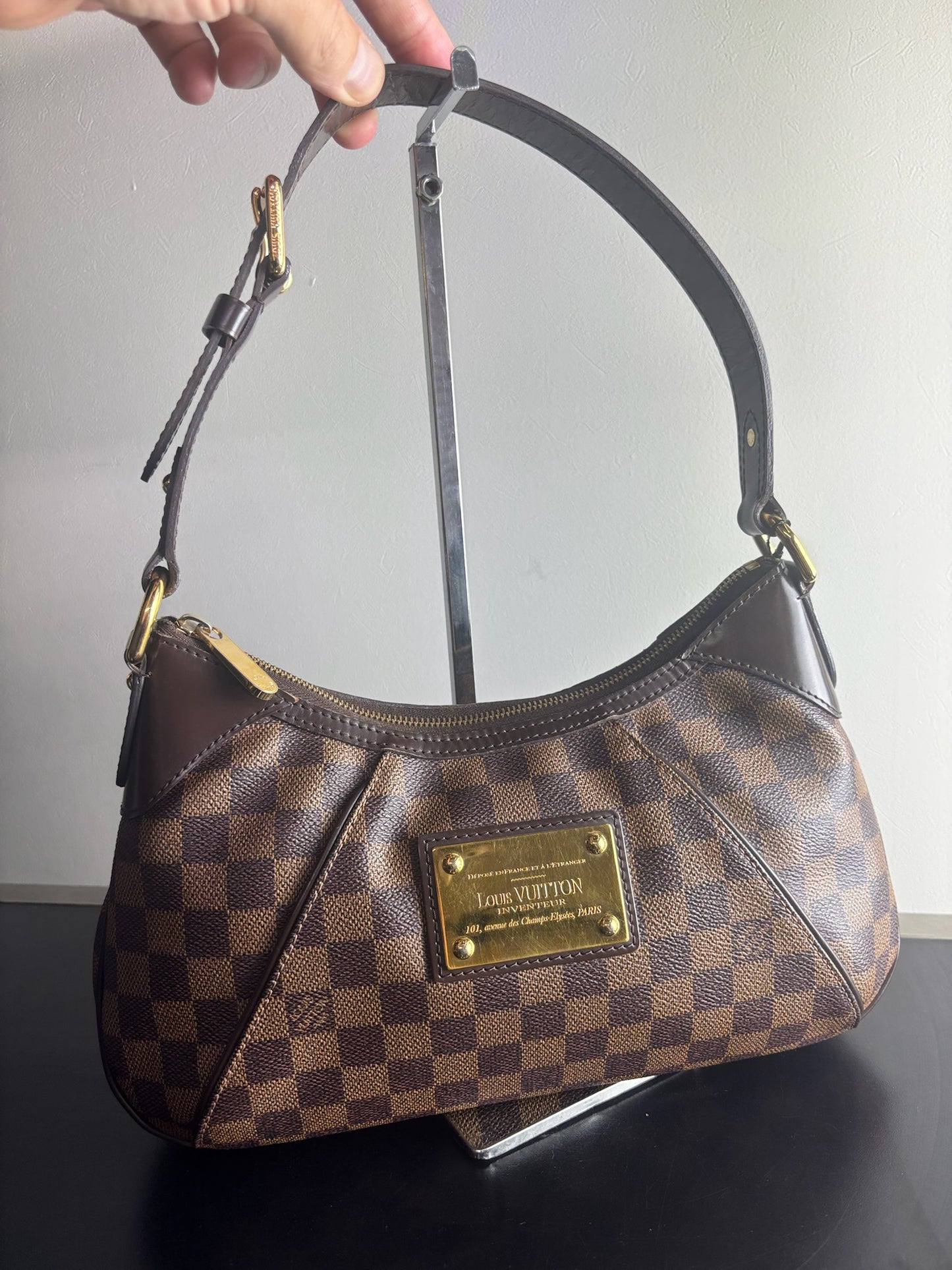 Louis Vuitton Thames PM bag in Damier Ebene canvas