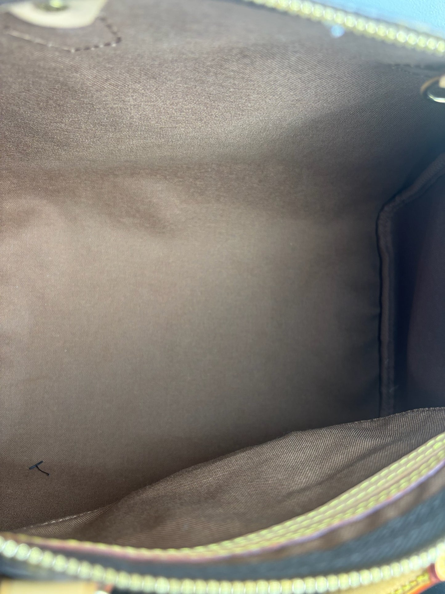 Louis Vuitton Speedy 30 bag in Monogram canvas