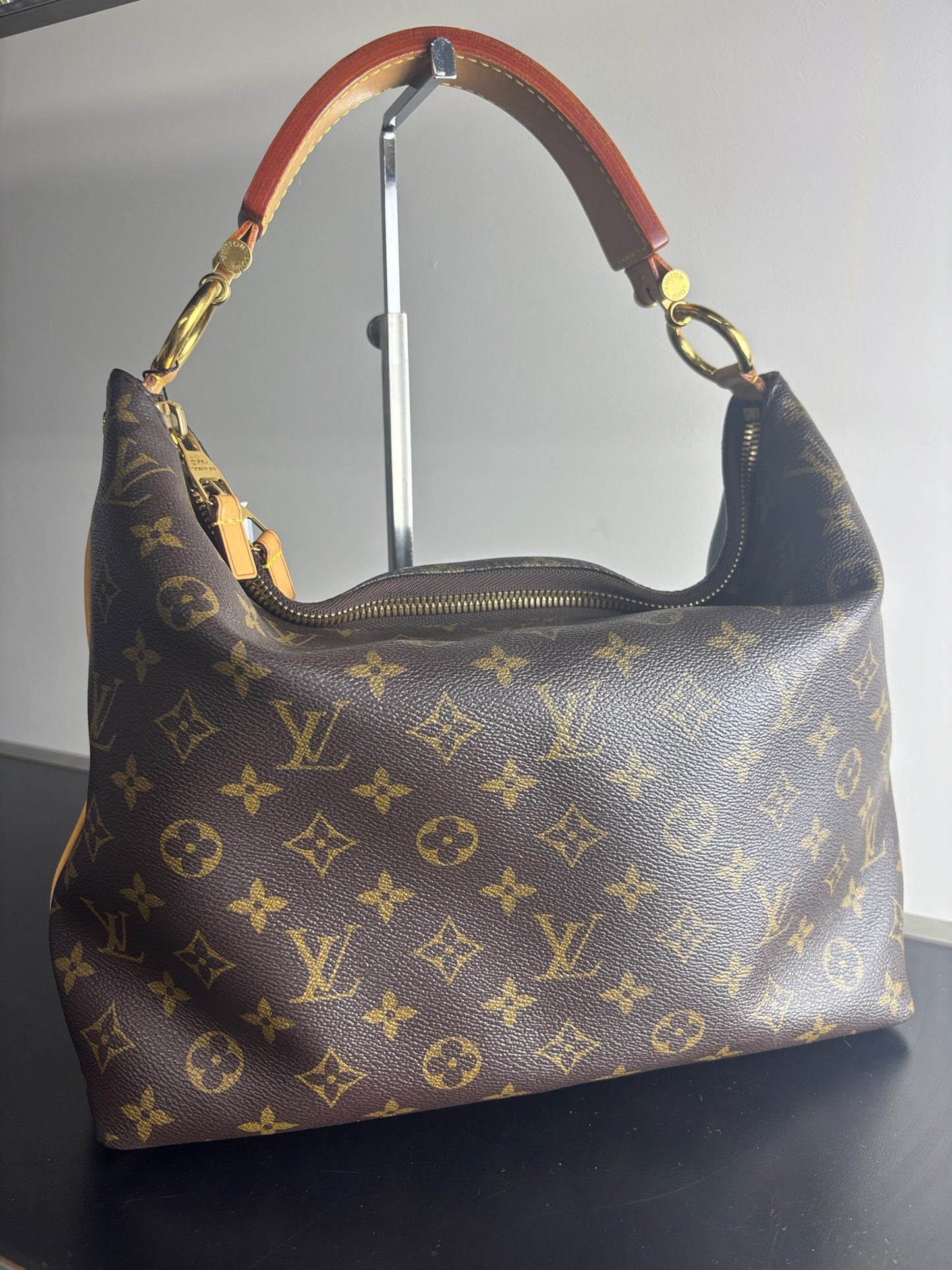 Louis Vuitton Monogram Sully PM shoulder bag