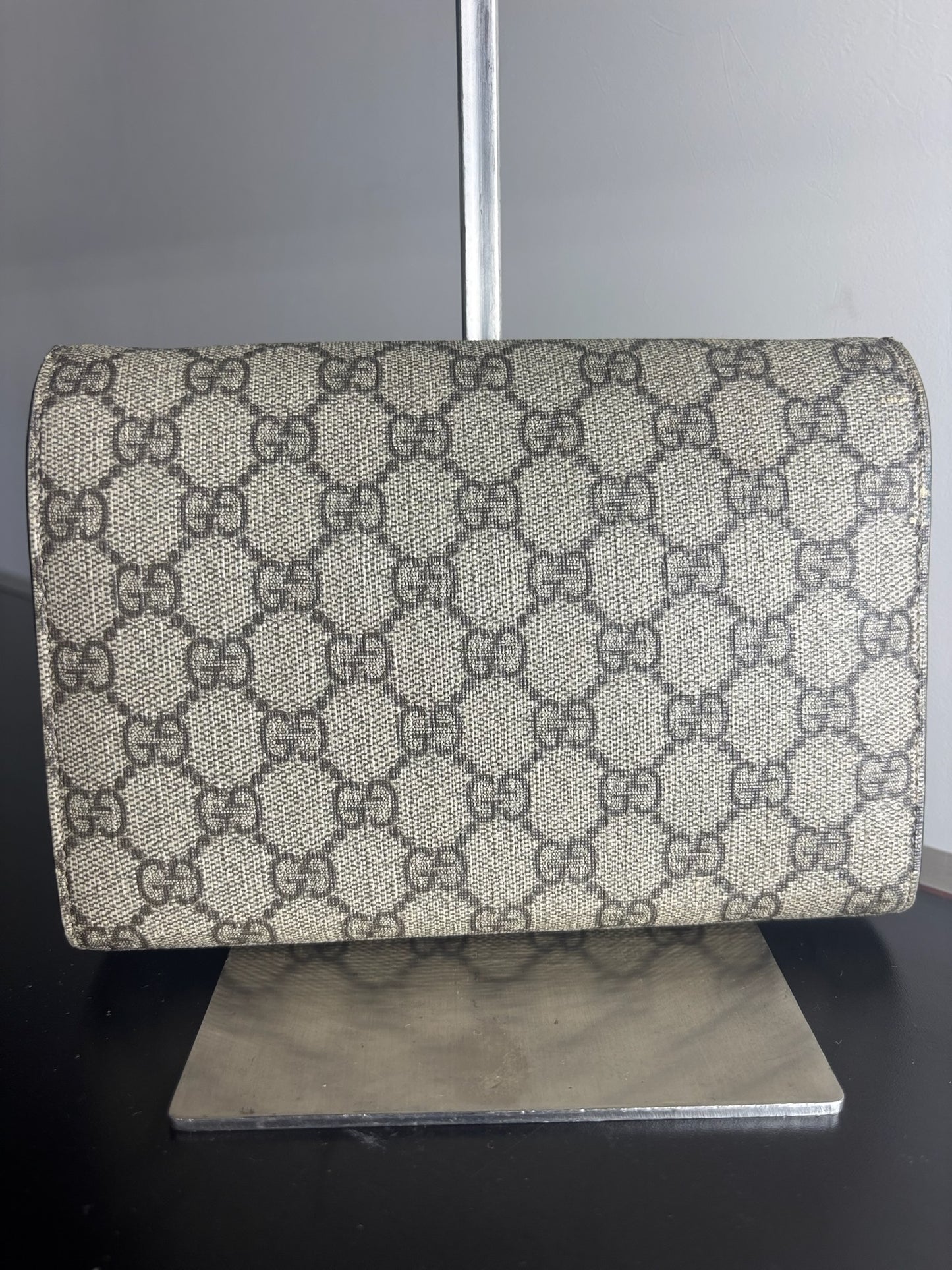 Gucci Dionysus wallet on chain