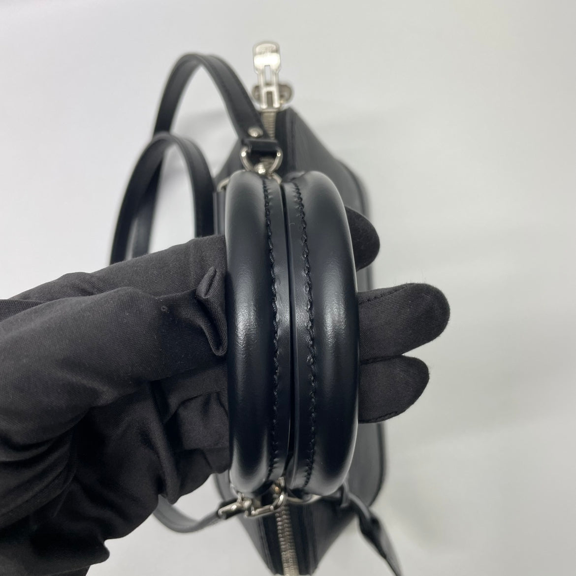 Louis Vuitton Black Leather Epi Alma BB Shoulder Bag M40862 (V012185326HB)